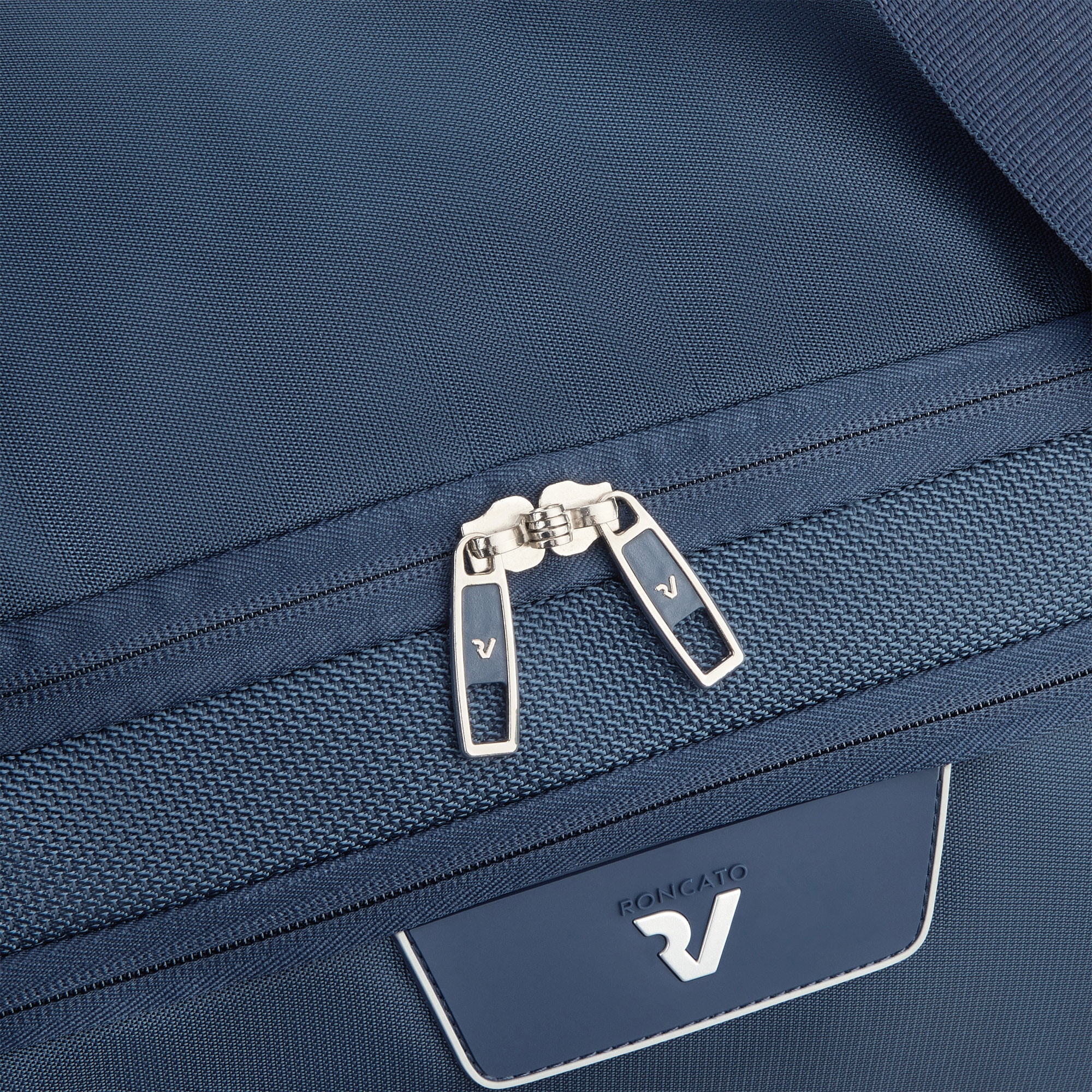 RONCATO Reisetasche »Joy«, Sporttasche Reisegepäck mit Trolley-Funktion