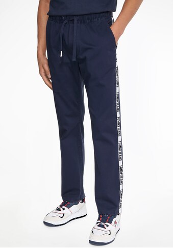 Tommy Jeans Chinohose »TJM ETHAN DOBBY TAPED TRACK PANT,« kaufen