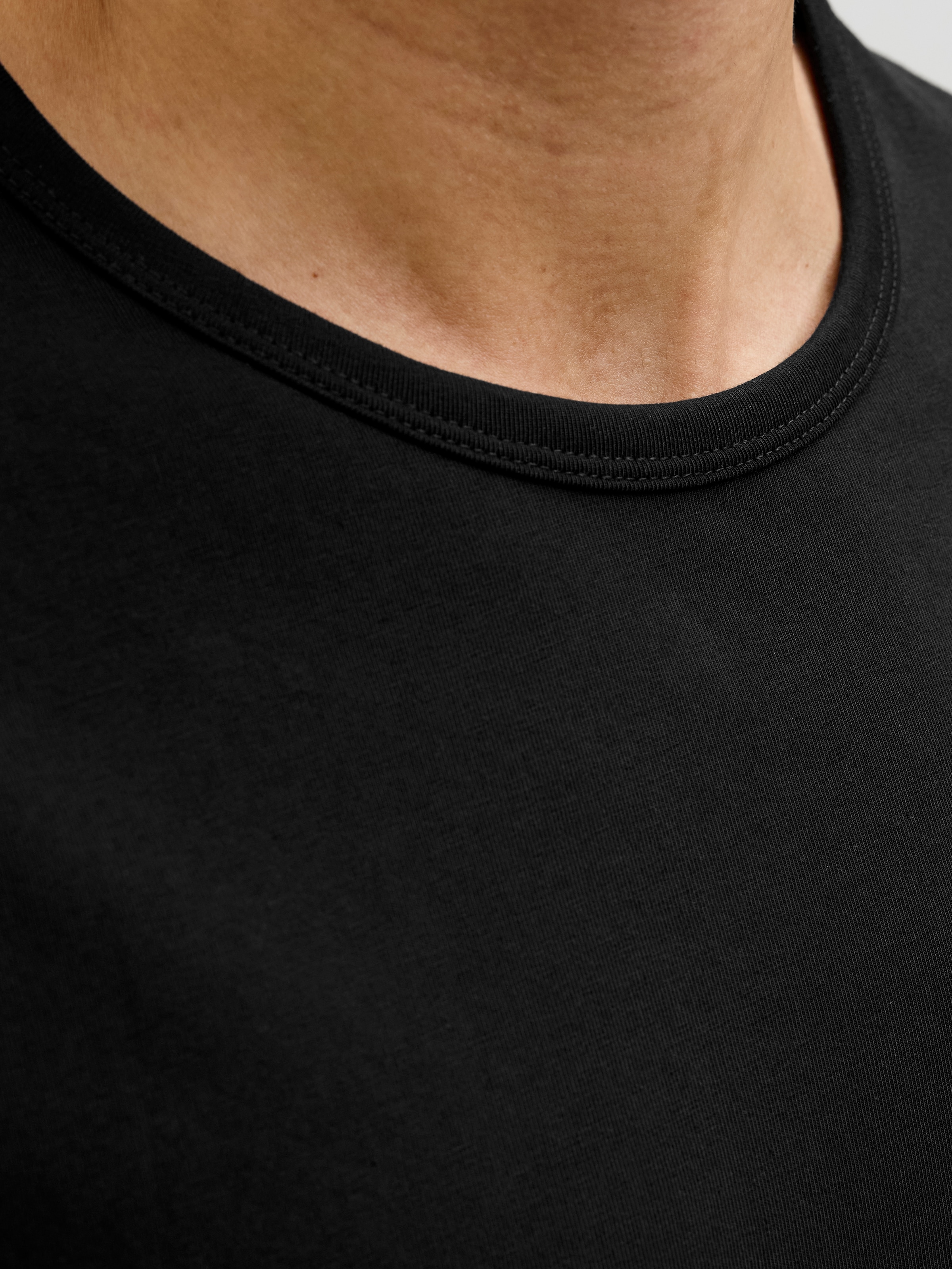 Jack & Jones T-Shirt »Crew-Neck« 2er-Pack,  unifarben, modisch, regular fit, Baumwolle, Rundhals