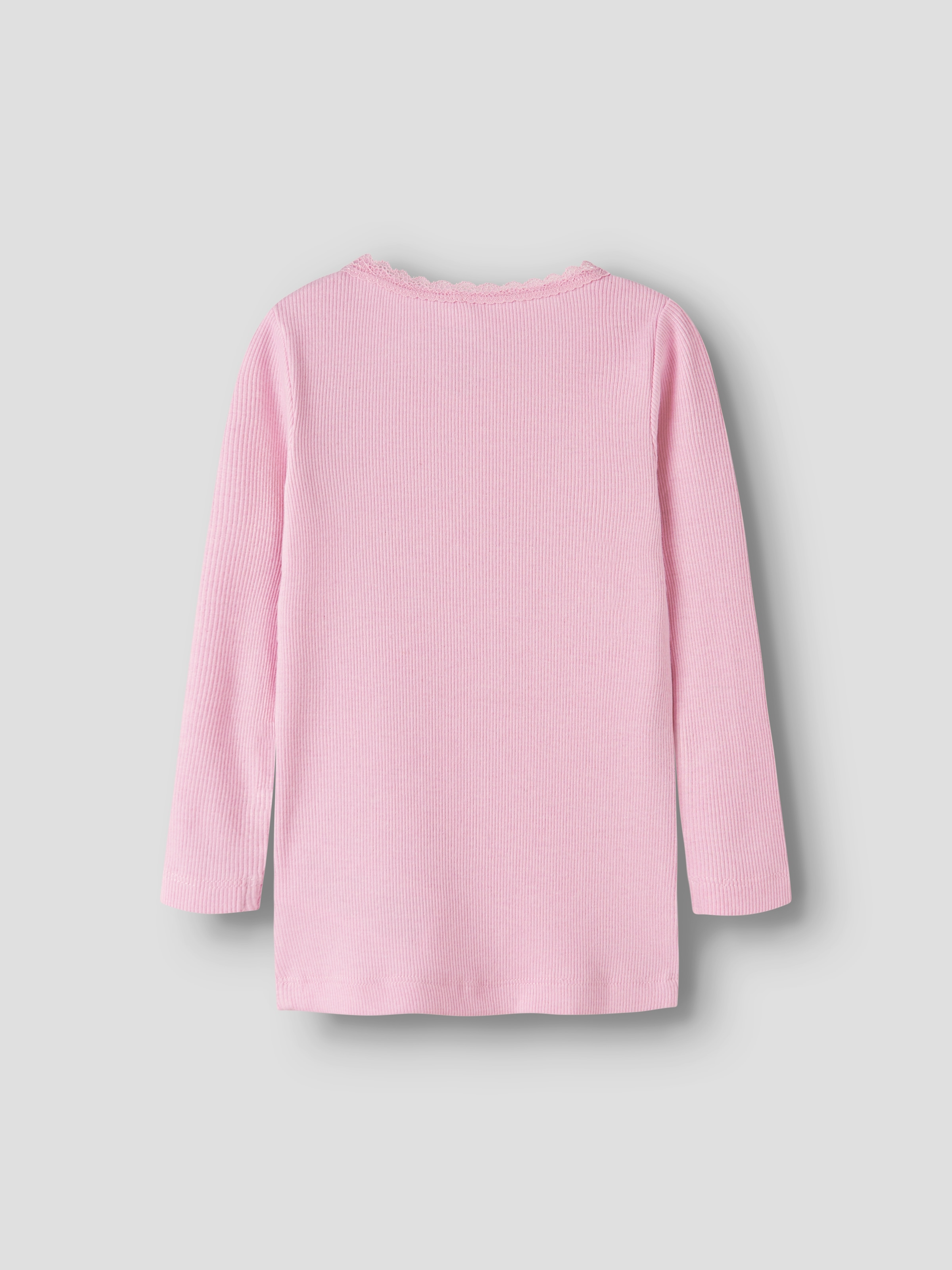 Name It Langarmshirt »NMFKAB LS TOP NOOS« in Feinripp und mit süßer Spitzenkante am Ausschnitt