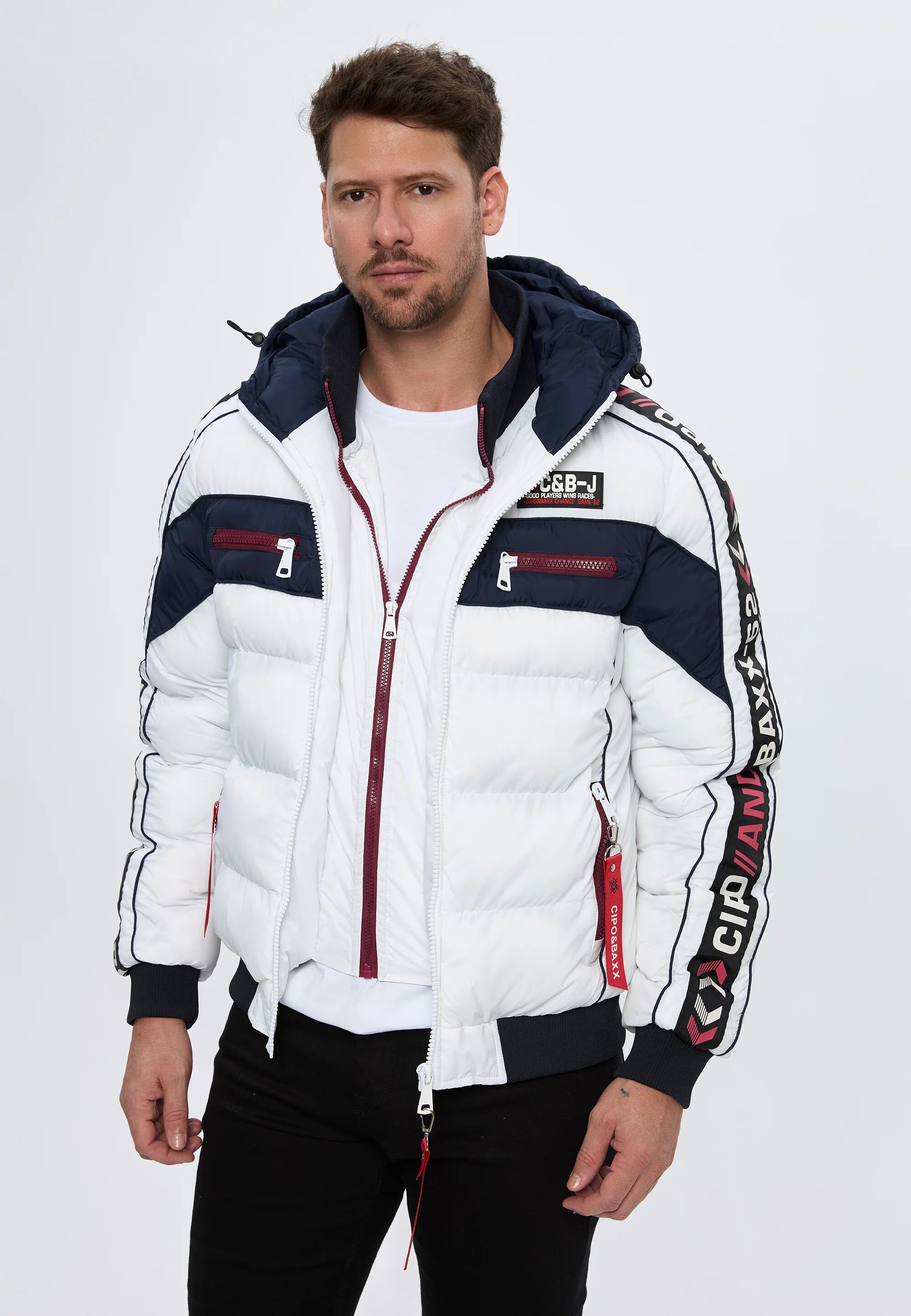 Cipo & Baxx Winterjacke »CM226« mit Kapuze funktional, stylisch & wetterfest