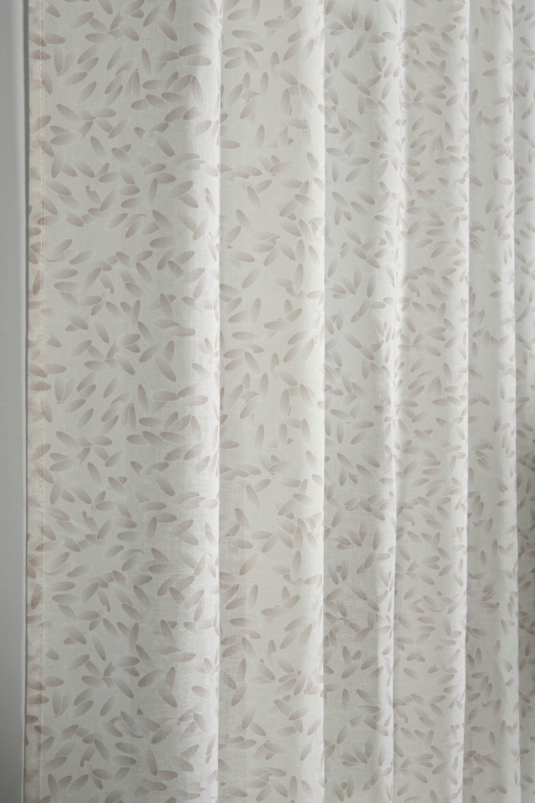 GARDINIA Gardine »GRS Schal Zen Silence mit Gardinenband«, (1 St.), blickdicht, Kunststoff, Stoff aus 50 % recyceltes Polyester