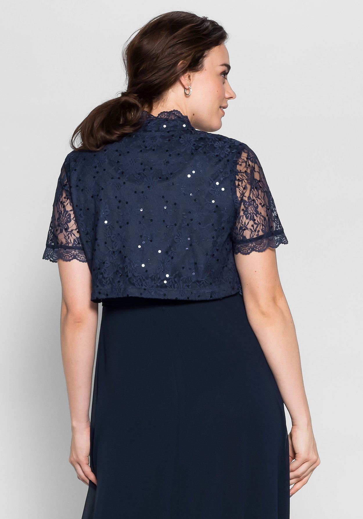 Sheego Bolero »Spitzenbolero Mit farblich passenden Pailletten besetzt«, Mit farblich passenden Pailletten besetzt