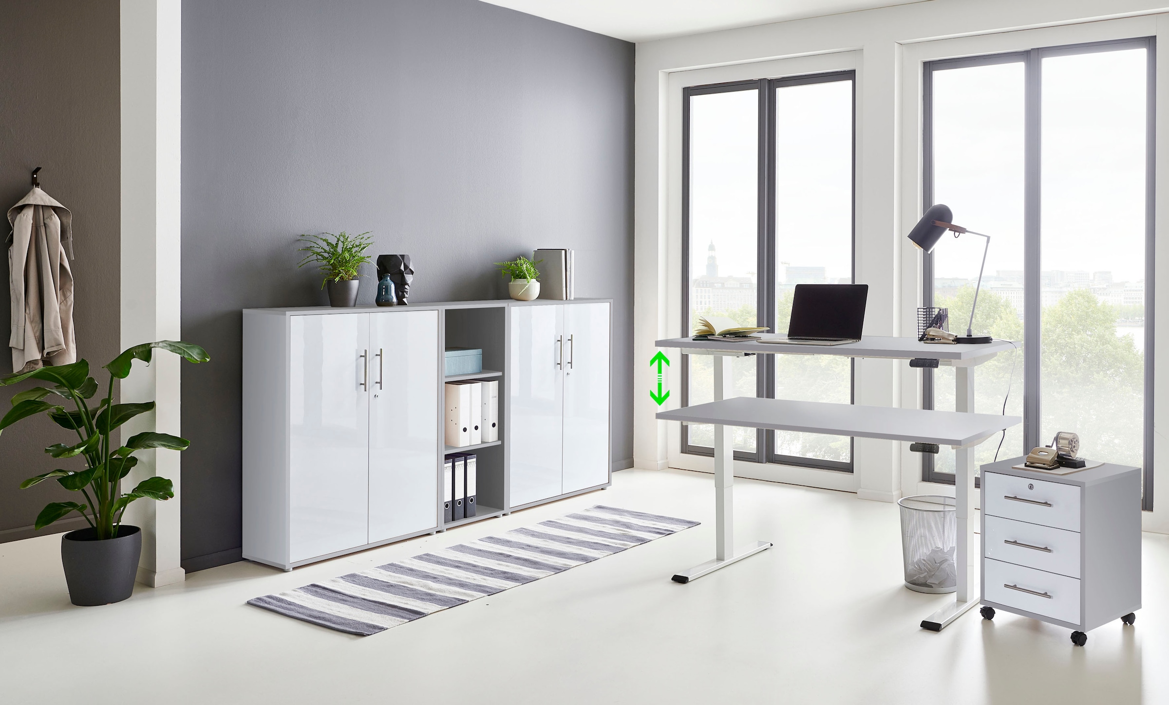 BMG Möbel Büromöbel-Set Schreibtisch mit 5 »Tabor«, elektrisch auf St.), bestellen höhenverstellbarem Raten (Set