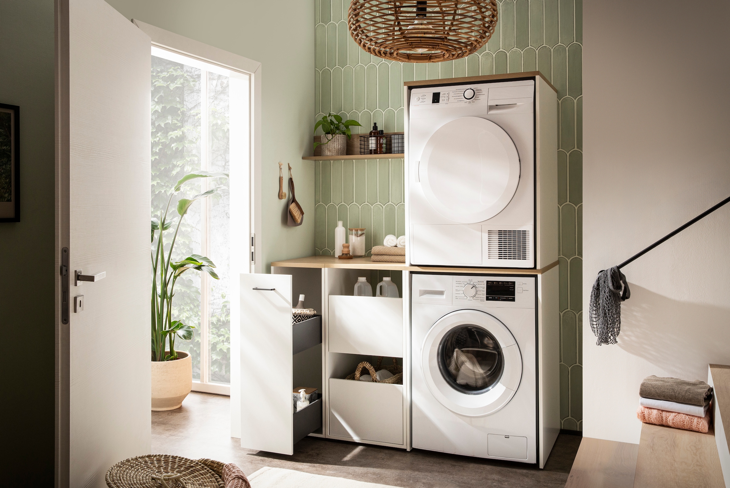 Schildmeyer Apothekerschrank »Solea Apothekerschrank mit zwei Vollauszügen« 1 Stk. tlg. Apothekerschrank mit einem SoftClose Vollauszug (zwei Schubkästen)