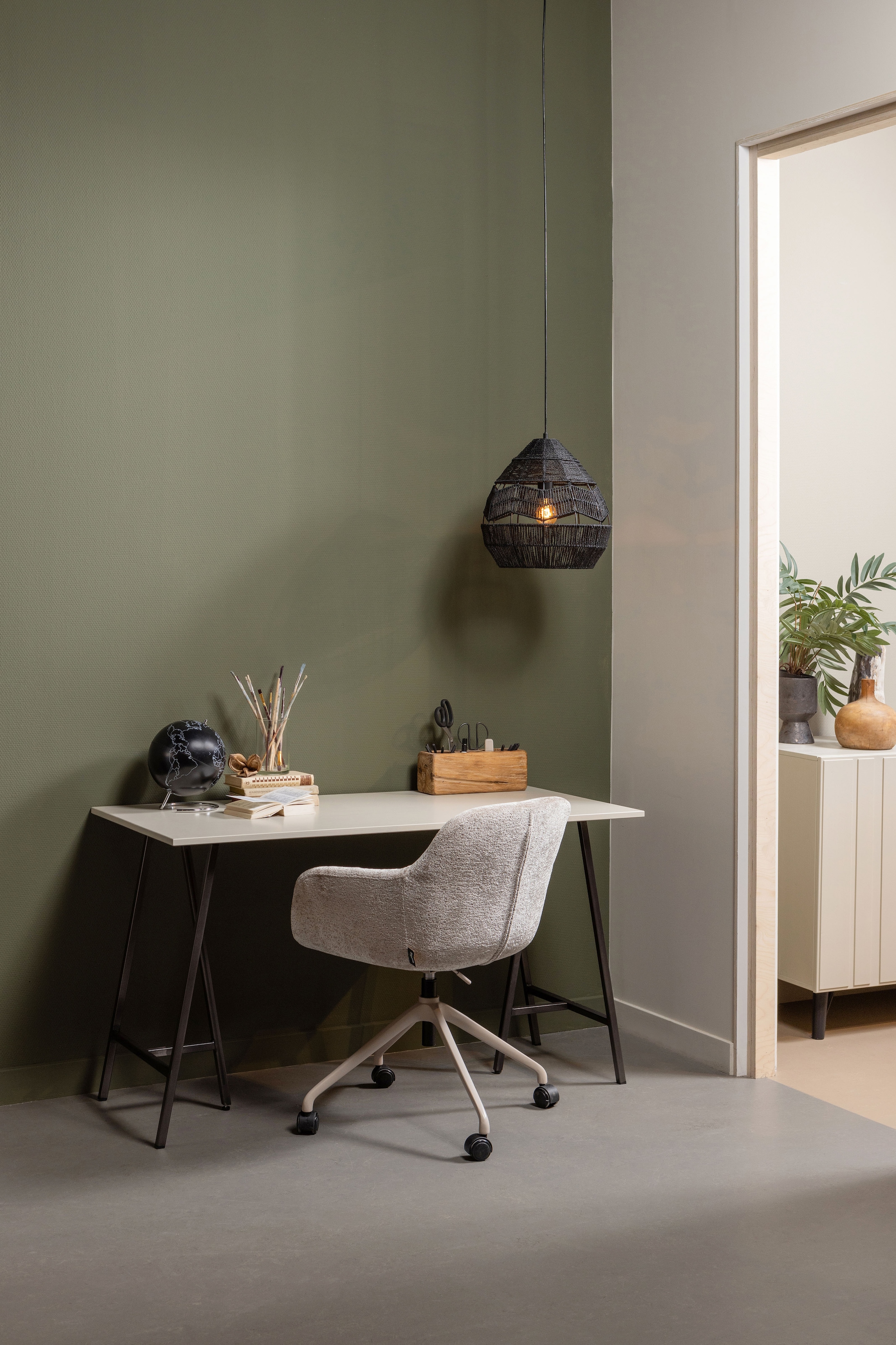 WOOOD Drehstuhl »Morros mit Chenille-Bezug höhenverstellbar, B 57 x T 60 x H 88 cm« () mit Rollen, Sitzhöhe einstellbar, Tragkraft 100 kg, Pfleiglicht