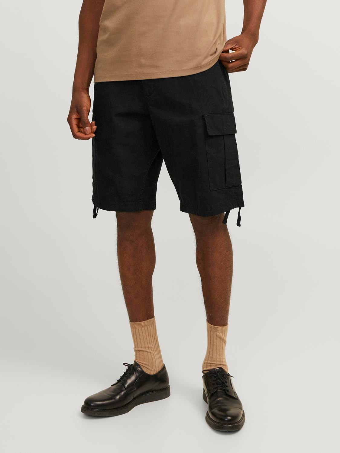 Jack & Jones Cargoshorts »JPSTCOLE BARKLEY JJCARGO SHORTS SN«, mit Cargo Taschen