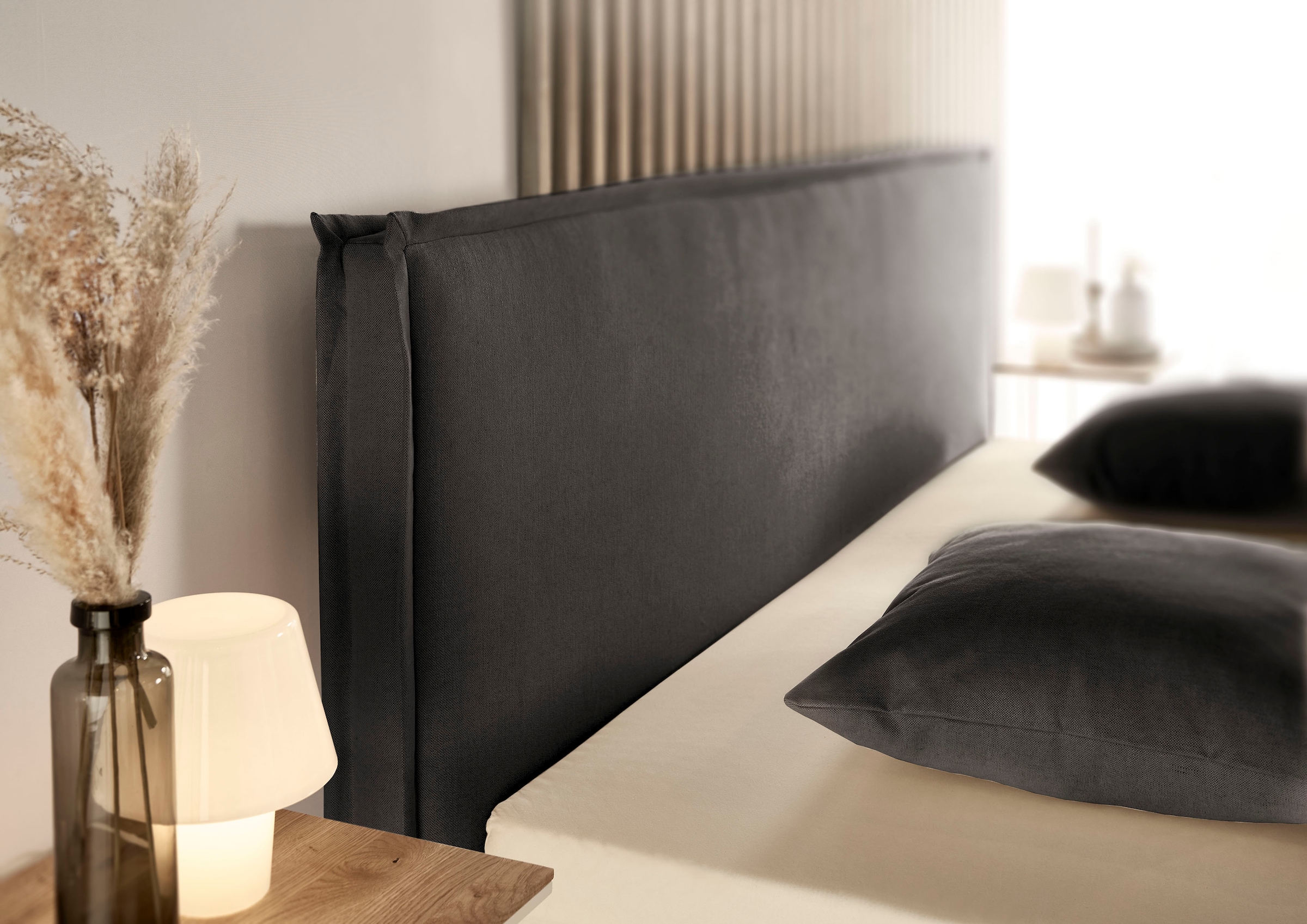 Musterring Polsterbett »Elos« Kopfteil mit doppeltem Stehsaum, Metallfuß in schwarz,  in 4 Größen