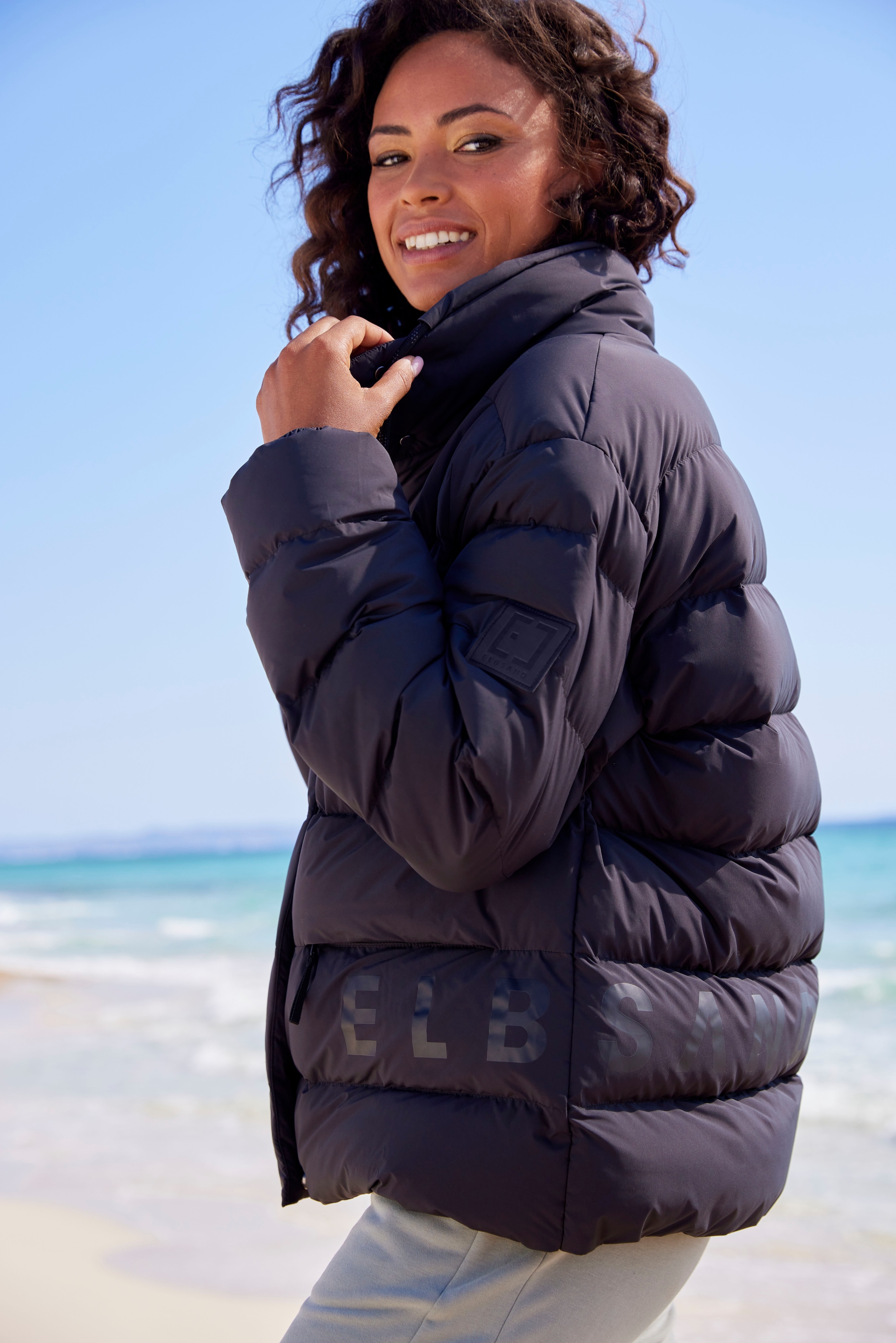 Elbsand Steppjacke ohne Kapuze mit hochschließendem Kragen