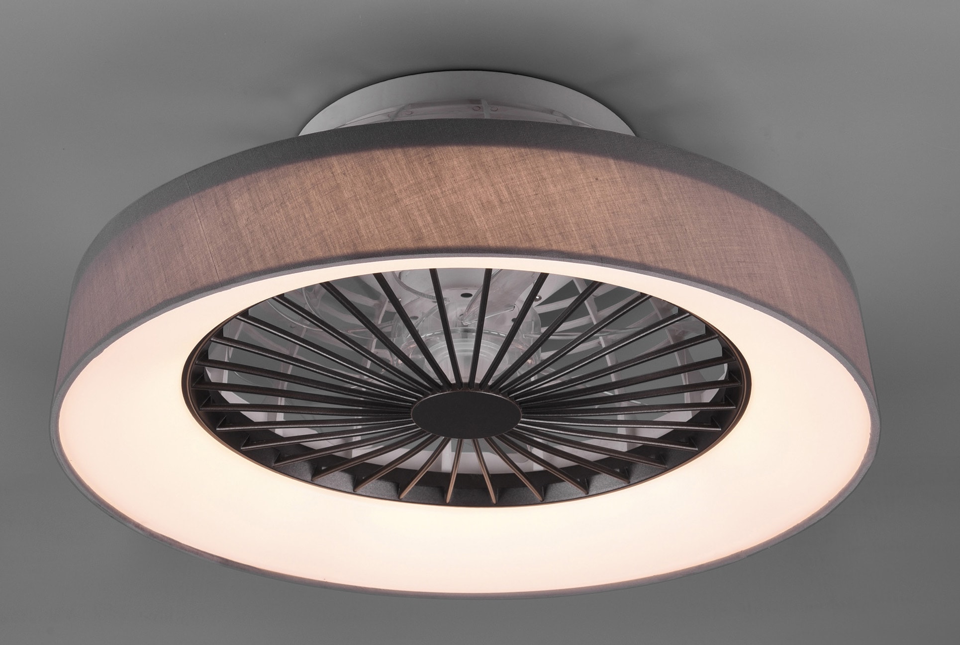 TRIO Leuchten LED Deckenleuchte »Farsund«, mit Ventilator, Fernbedienung,  integrierter Dimmer. Lichtfarbe einstellbar. Leuchte und Ventilator  getrennt schaltbar online kaufen | mit 3 Jahren XXL Garantie