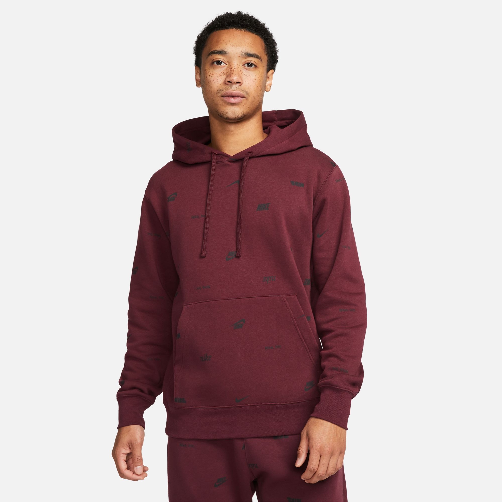 Nike Sportswear Kapuzensweatshirt »CLUB FLEECE+ MEN'S ALLOVER PRINT PULLOVER HOODIE«