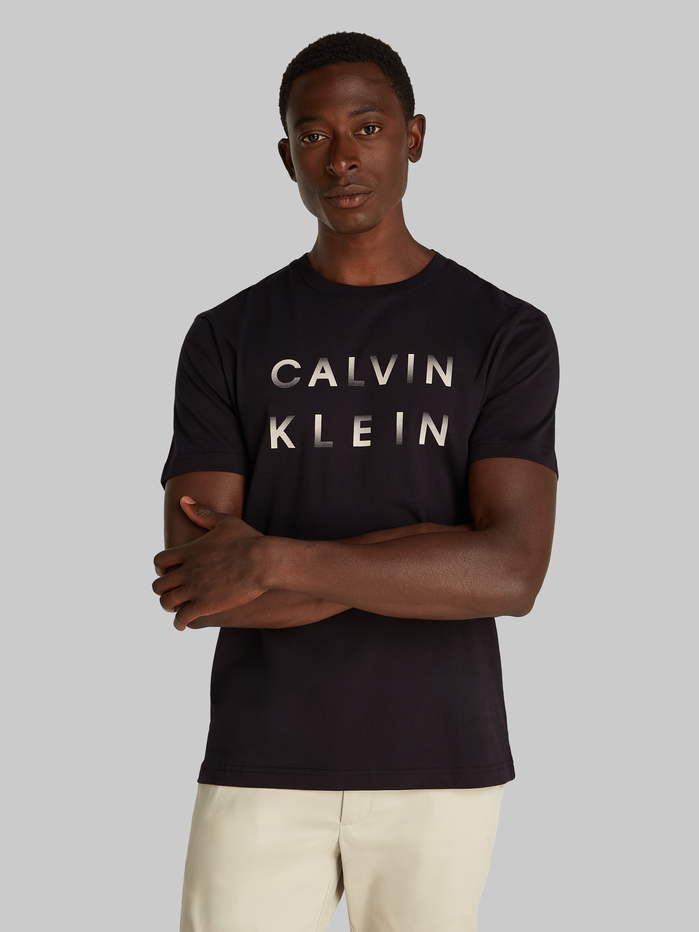Calvin Klein T-Shirt »CP-ENLARGED LOGO T-SHIRT«, mit Logo auf der Brust