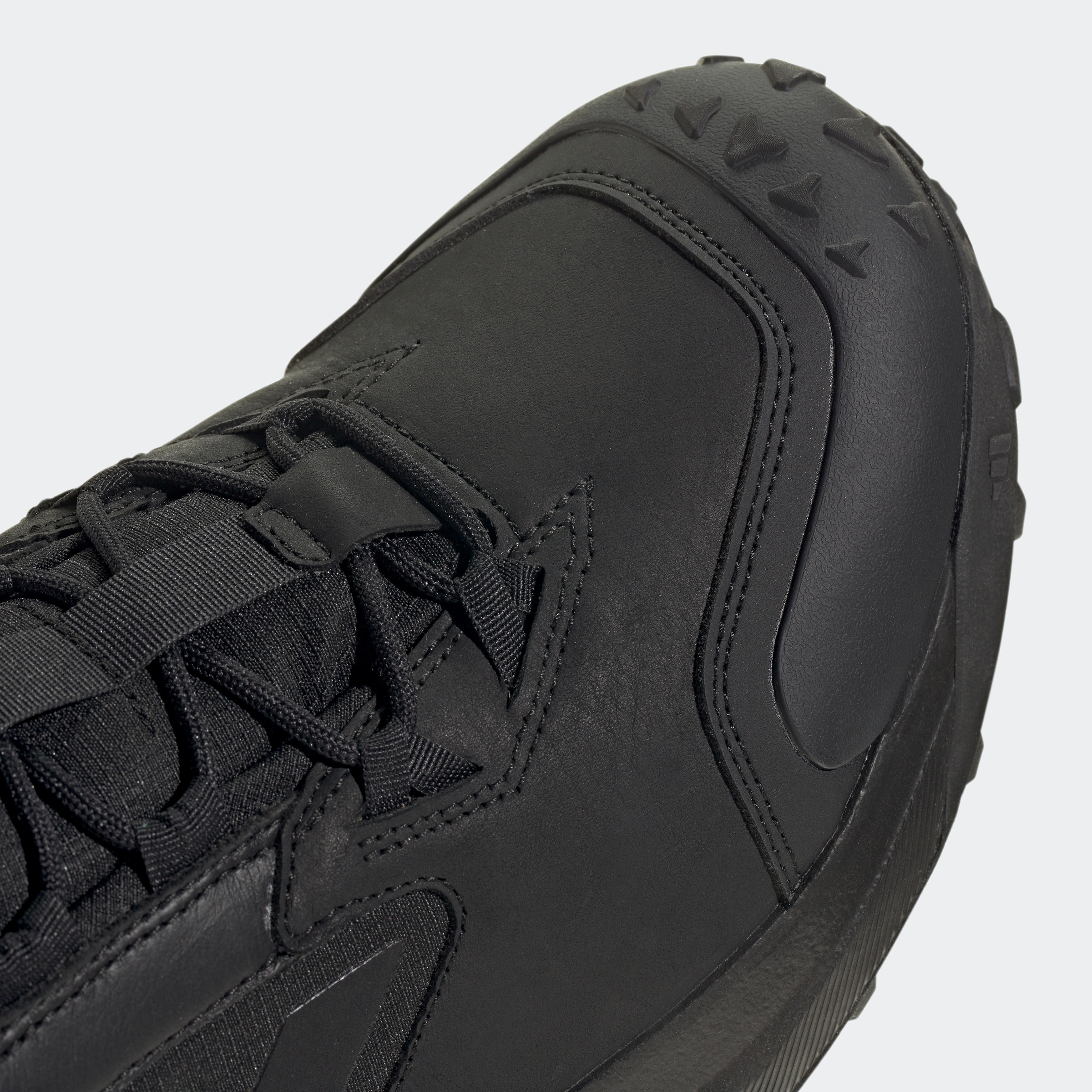 adidas TERREX Winterboots »TERREX WINTER LEATHER MID CUT RAIN.RDY COLD.RDY«, Snowboots, Winterstiefel, Winterschuhe, wasserdicht und gefüttert