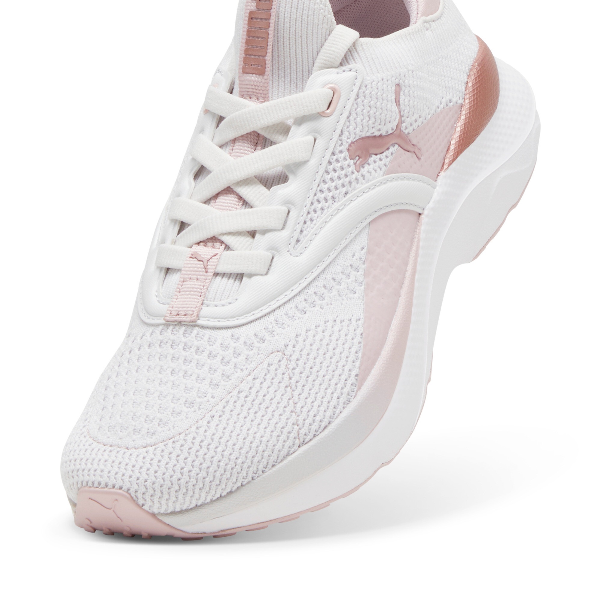 PUMA Trainingsschuh »SOFTRIDE MAYVE WN'S«  gestricktes Obermaterial, leicht profilierte Synthetik-Laufsohle
