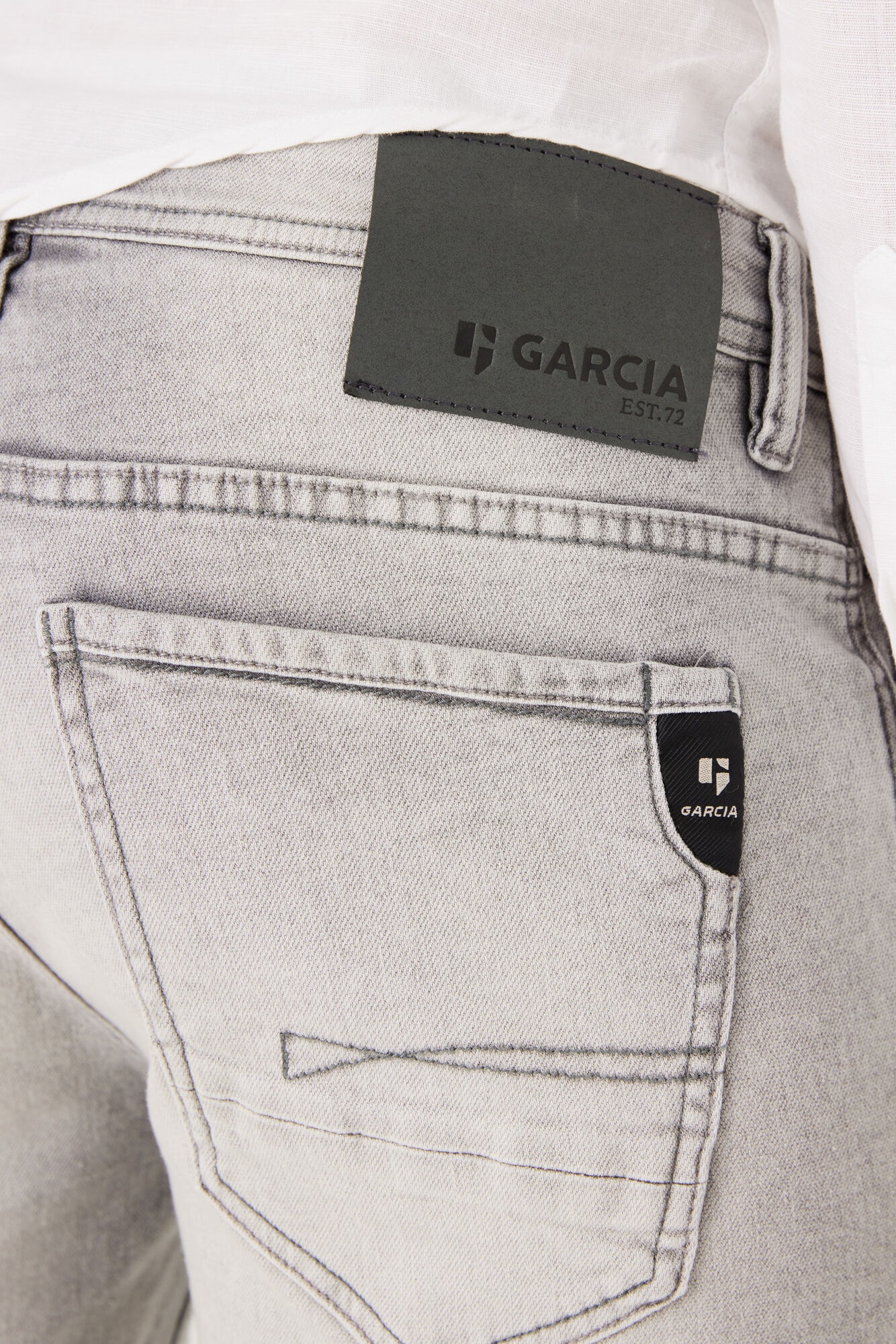 Garcia Jeansshorts »Savio«