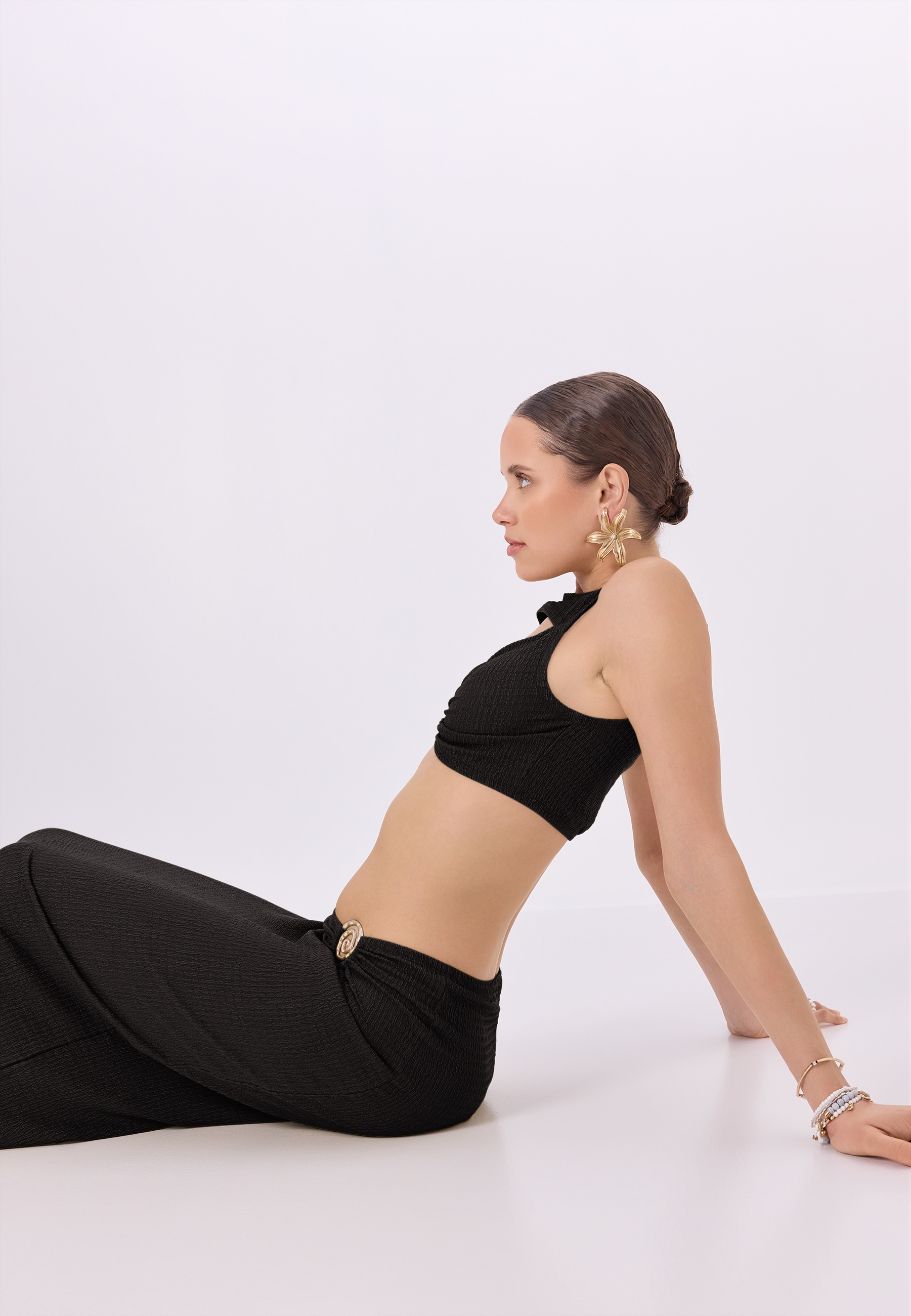 LSCN by LASCANA Maxirock aus weicher Crinkleware mit Zieraccessoire