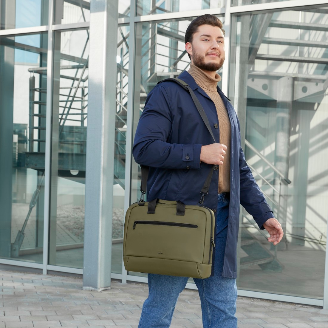 Hama Laptoptasche »Laptoptasche 15,6“ – 16,2“ (leicht, gepolstert, wasserfest, 2 Fächer)«, Nachhaltig, recycled