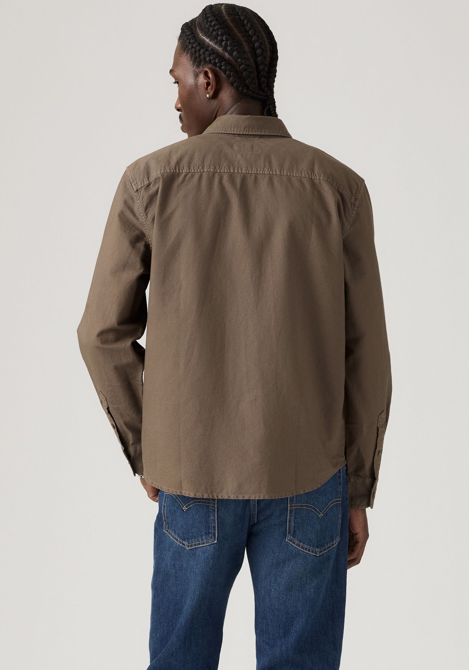 Levi's® Langarmhemd »AUTHENTIC BUTTON DOWN«, mit Ton-in-Ton Logostickerei auf der Brust