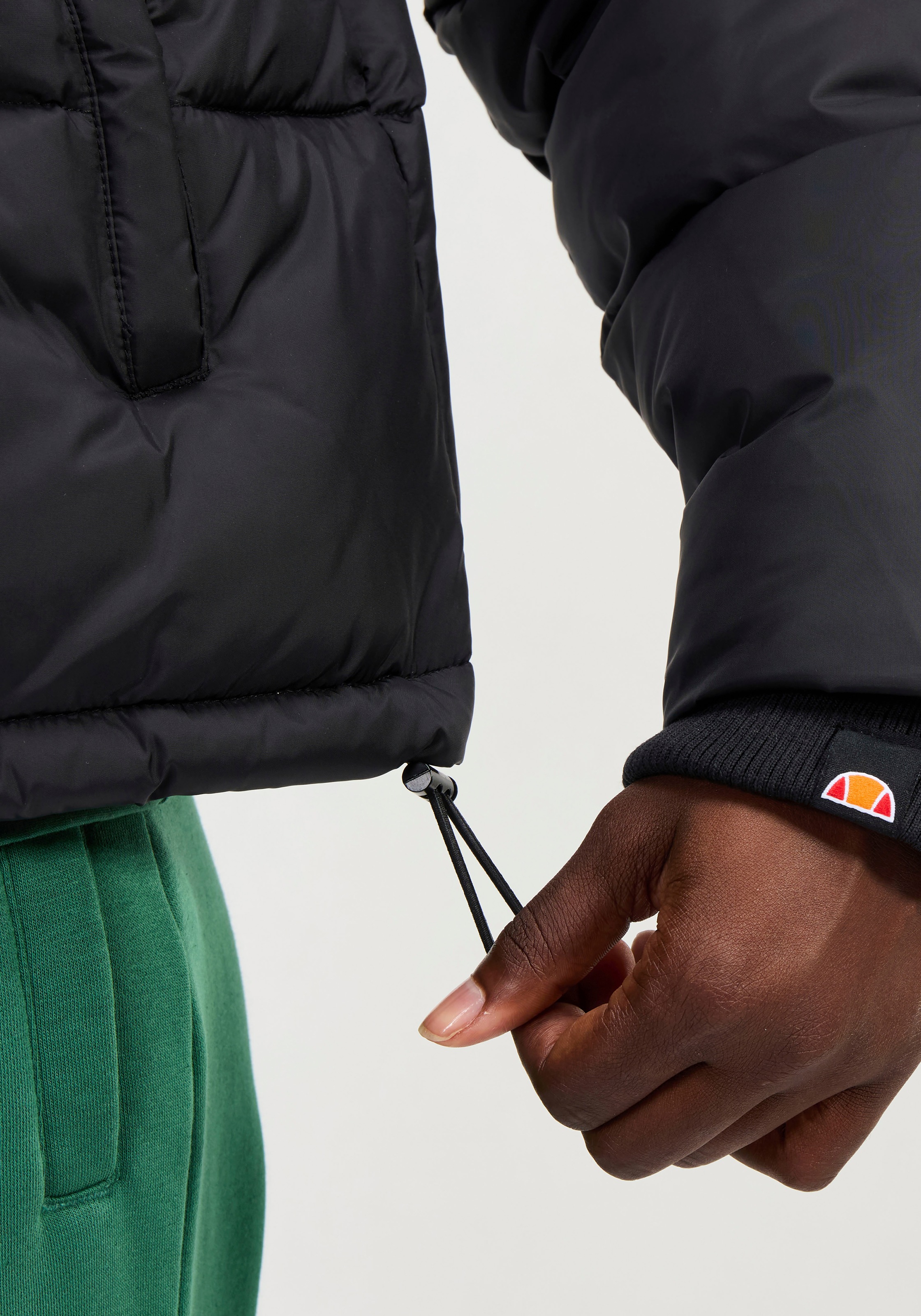 Ellesse Steppjacke »MONOLIS PADDED JACKET«, mit Kapuze