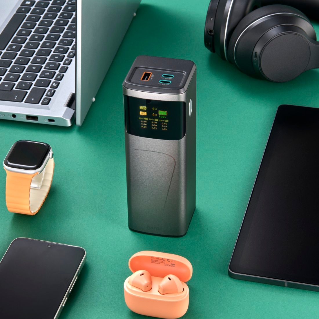 Hama Powerbank »Powerbank (150 W, 24000 mAh, 2x USB-C, 1x USB-A, Schnellladen)«
