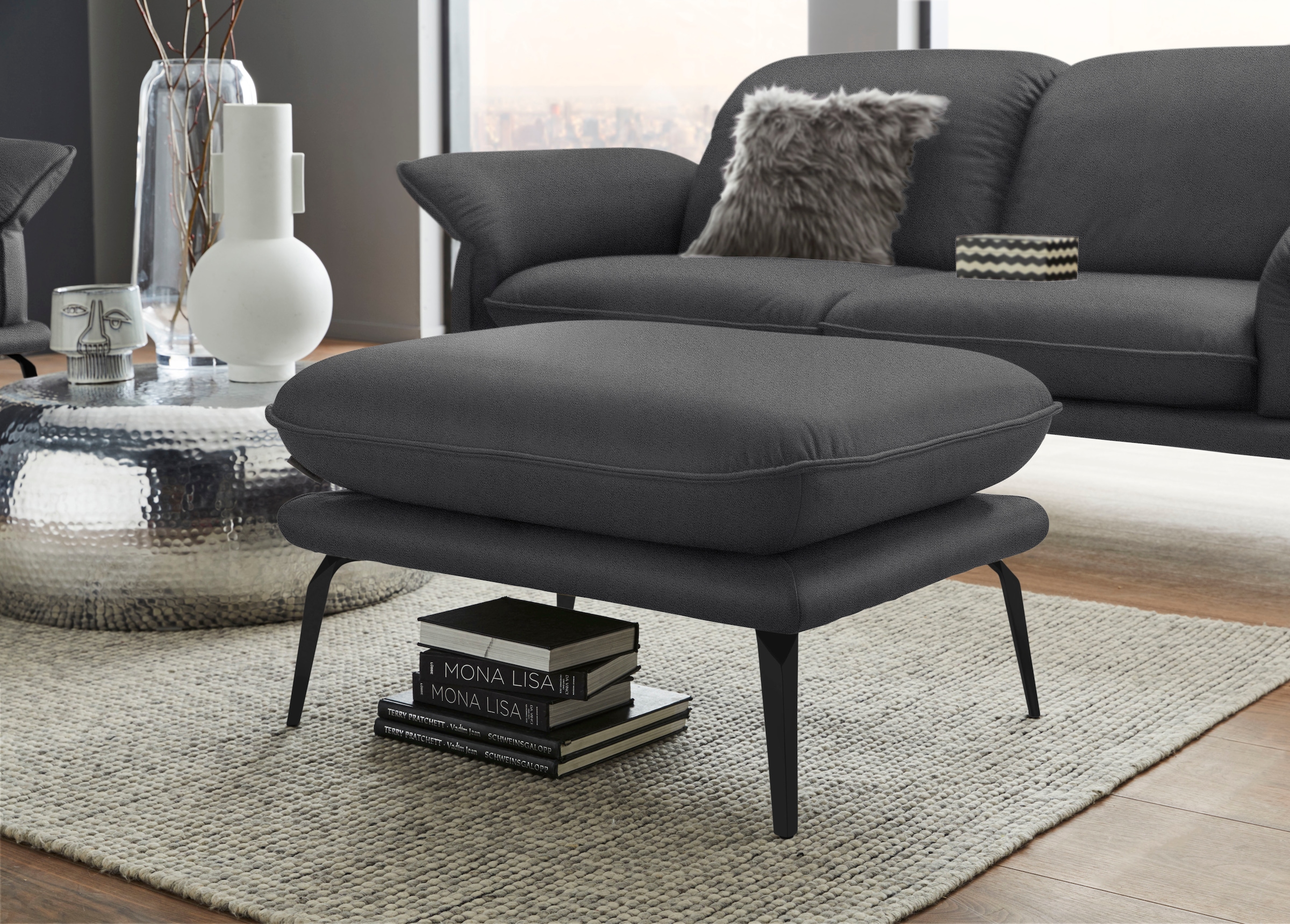 Hocker »sherry«, Metallfüße in Schwarz pulverbeschichtet, Breite 82 cm