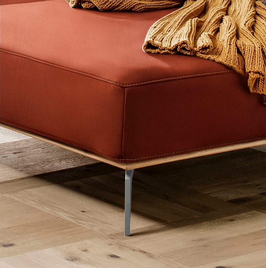 W.SCHILLIG Ecksofa »run, Designsofa mit tollem Sitzkomfort, bequem, L-Form«, mit elegantem Holzsockel, Füße in Silber matt, Breite 279 cm