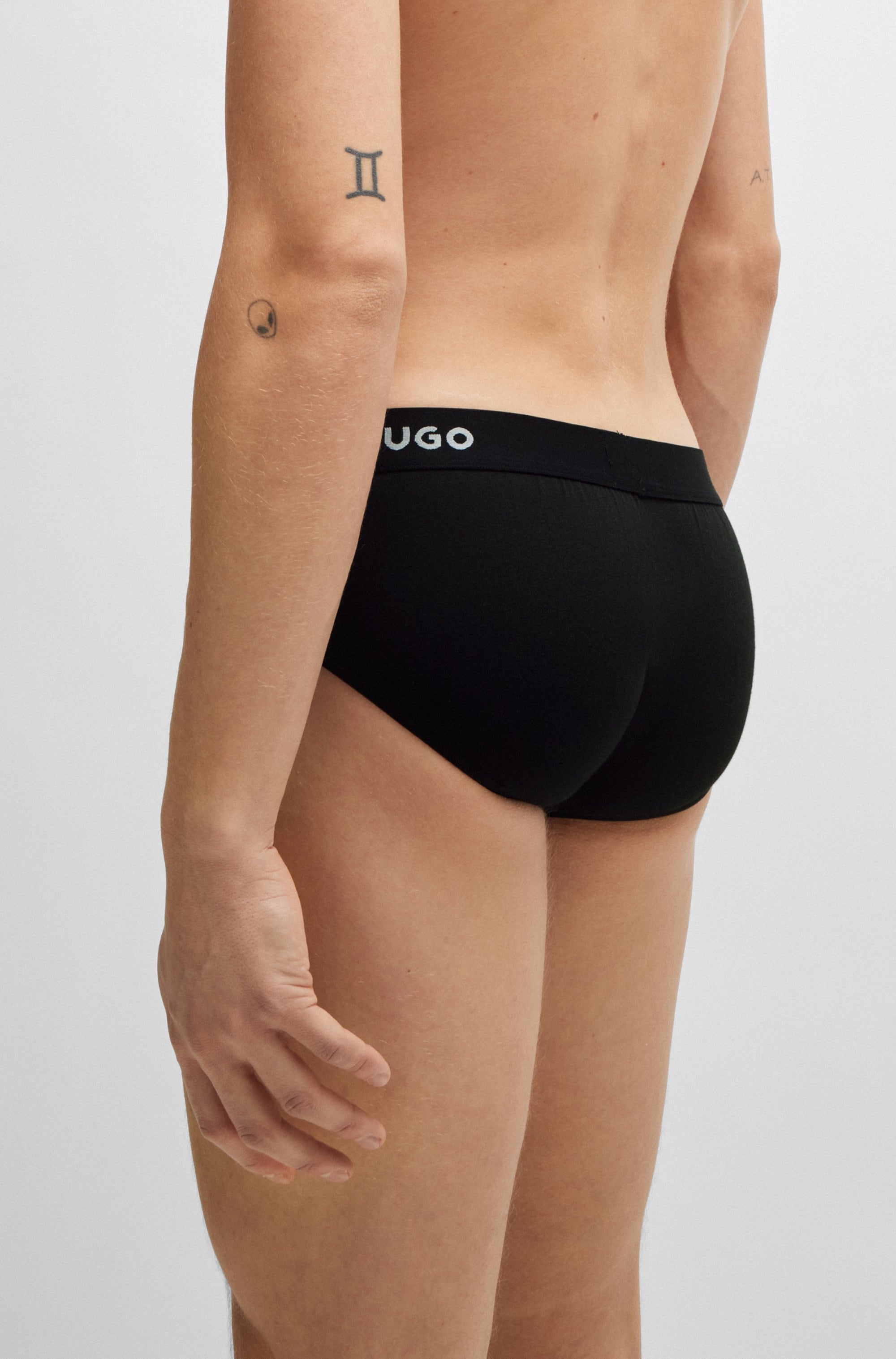 HUGO Underwear Hüftslip »HIPBRIEF TRIPLETPACK«, (Packung, 3 St., 3er Pack), mit modischem HUGO Logo-Elastikbund