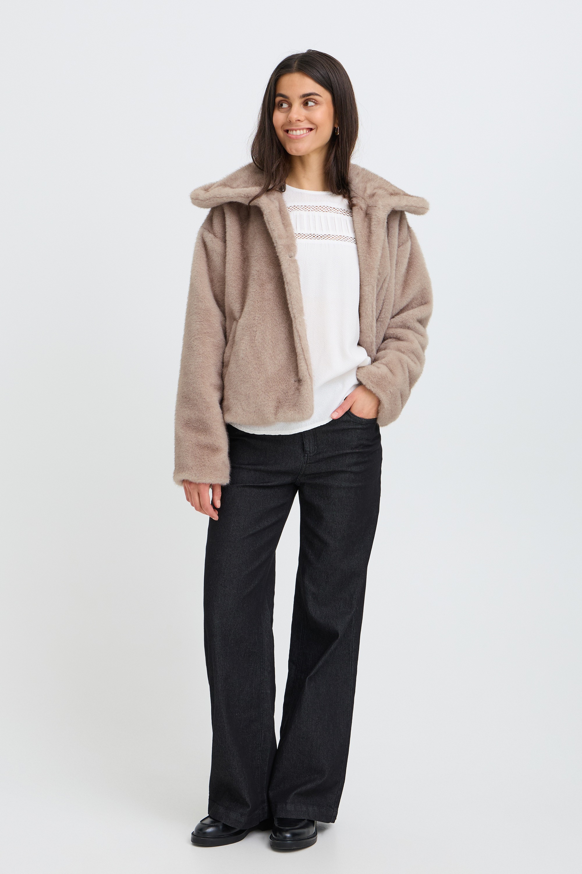 fransa Outdoorjacke »Damen Übergangsjacke FRDORIS«