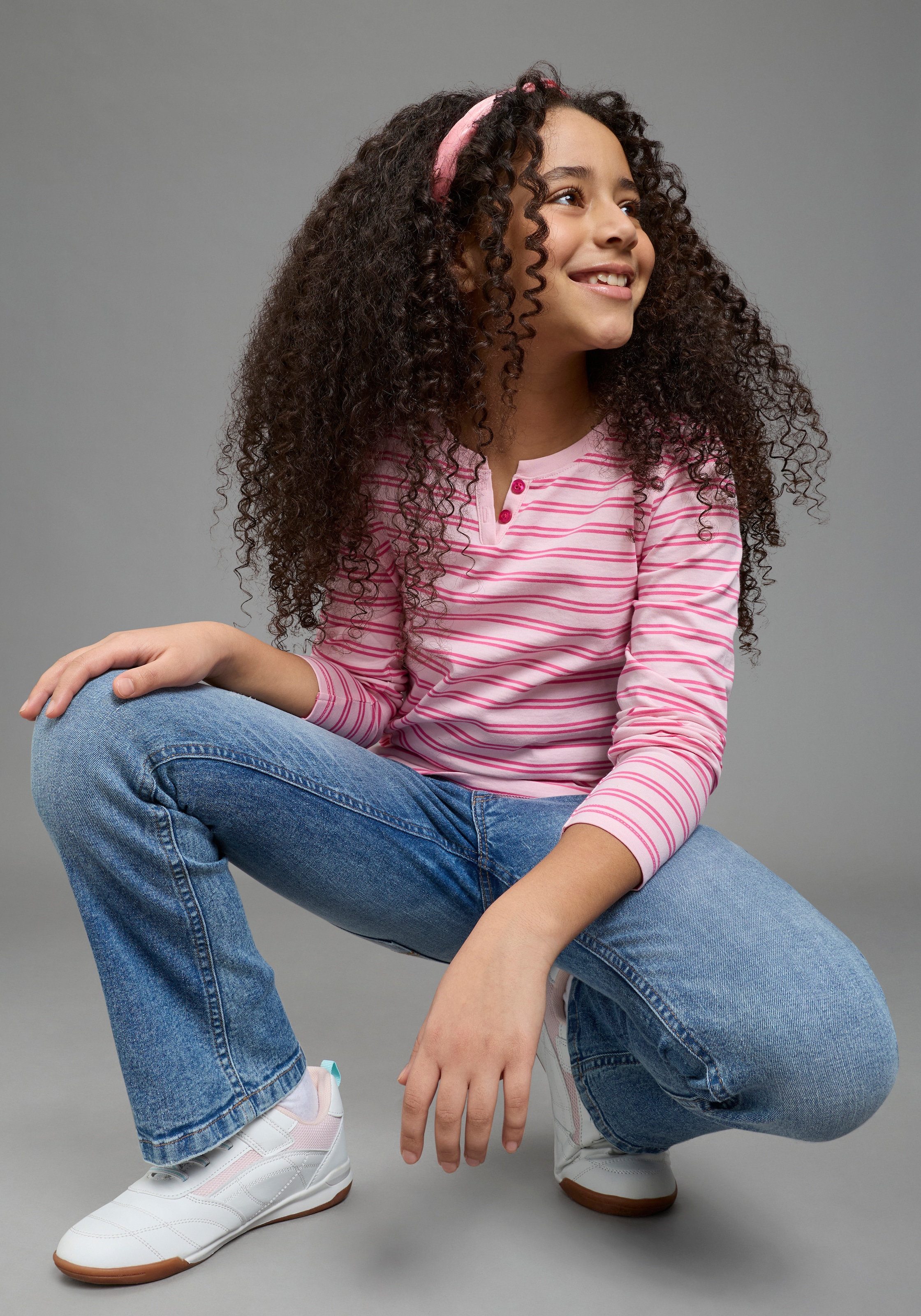 H.I.S Langarmshirt »2er Pack Shirts 1x uni + 1x geringelt, für Mädchen« Packung, 2, 2 tlg. für Mädchen, Langarm, mit Rundhalsausschnitt und Knopfleiste