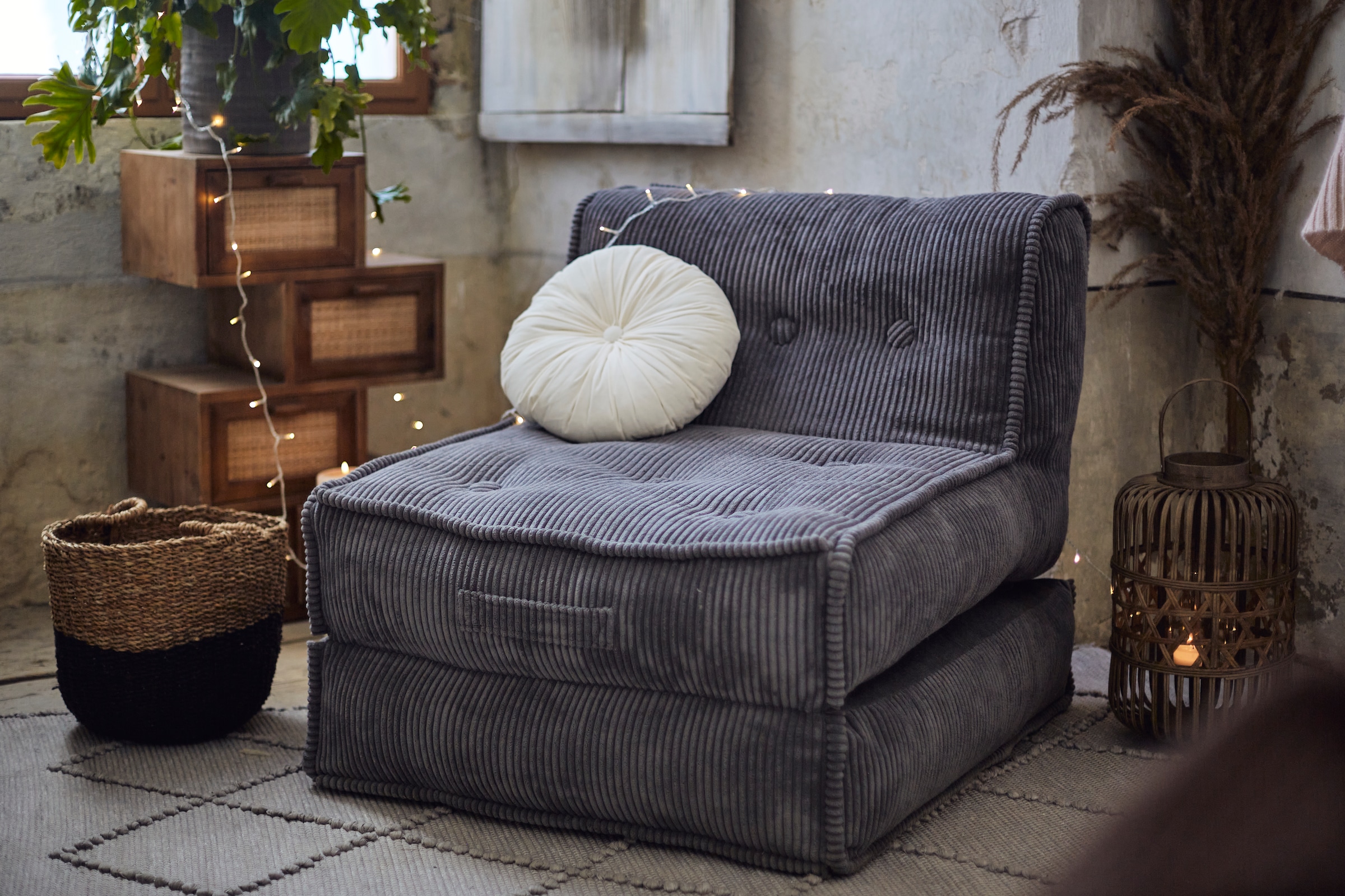 INOSIGN Sessel »Pia«, Loungesessel aus Cord, in 2 Größen, Pouf-Funktion.