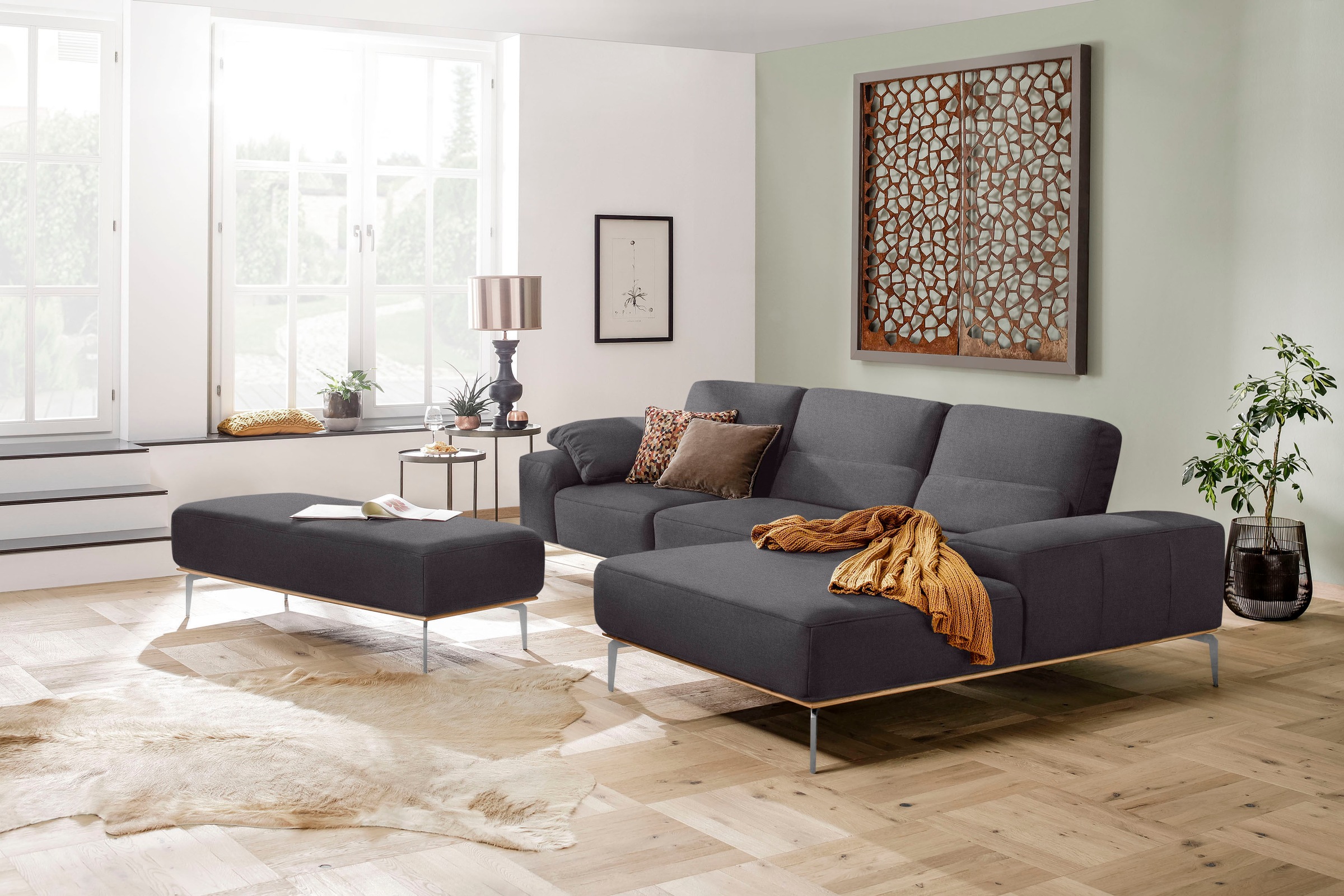 W.SCHILLIG Ecksofa »run, Designsofa mit tollem Sitzkomfort, bequem, L-Form«, mit elegantem Holzsockel, Füße in Chrom glänzend, Breite 319 cm