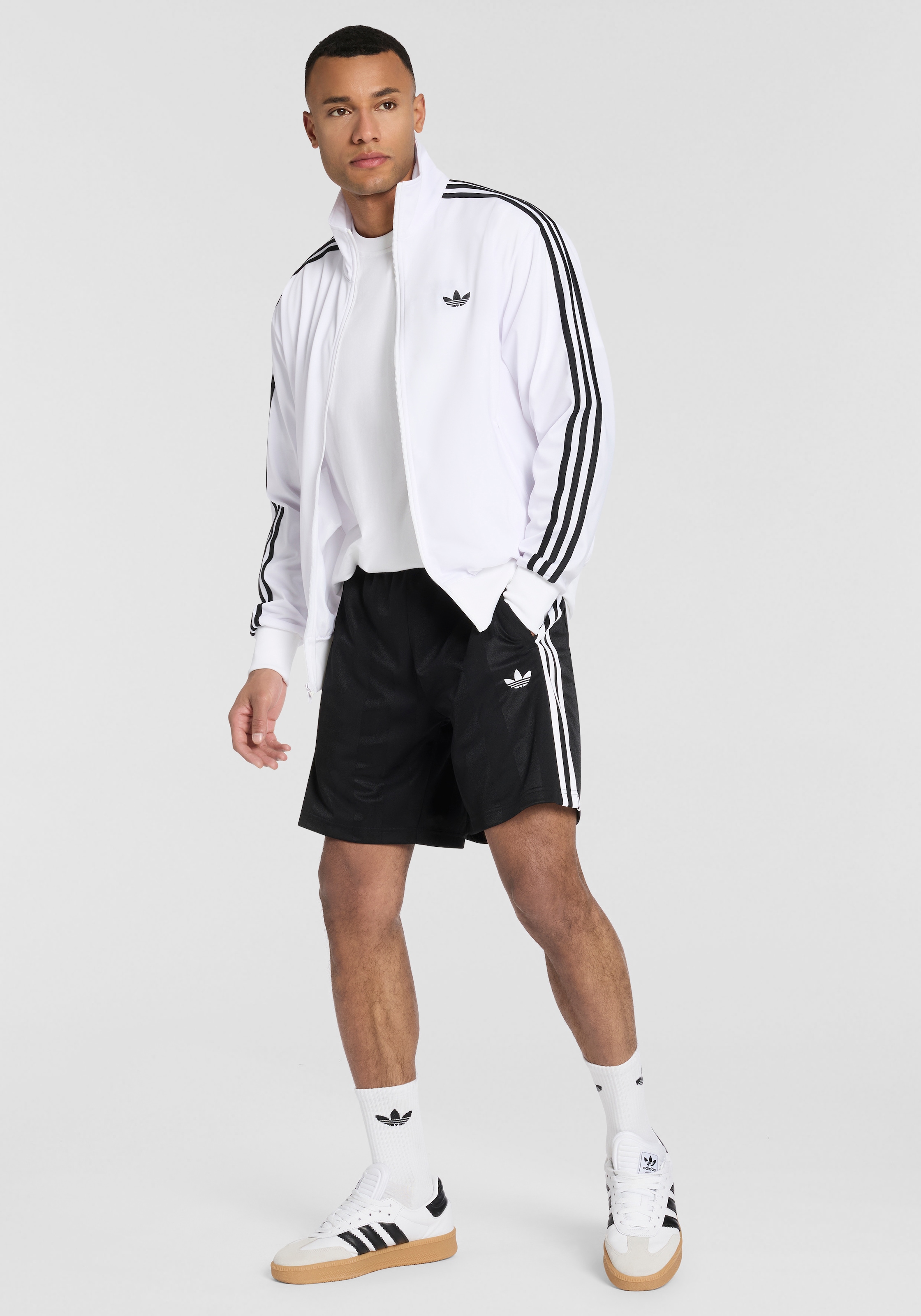 adidas Originals Shorts »LOCKER EINGEARBEITETE 3-STREIFEN«