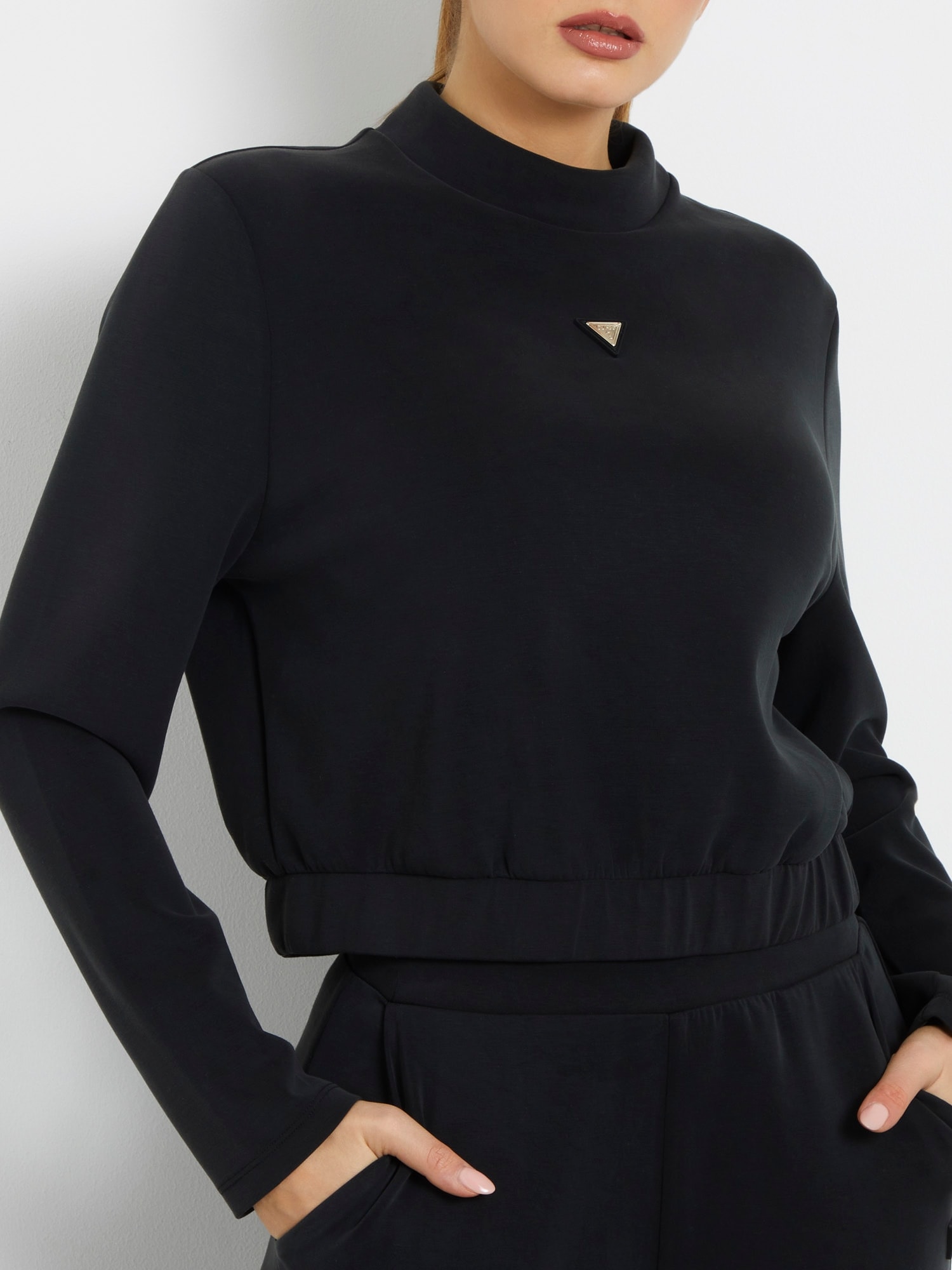 Guess Sweatshirt »OLYMPE HIGH NECK SWEATSHIRT«, in Scuba-Qualität, Stehkragen

