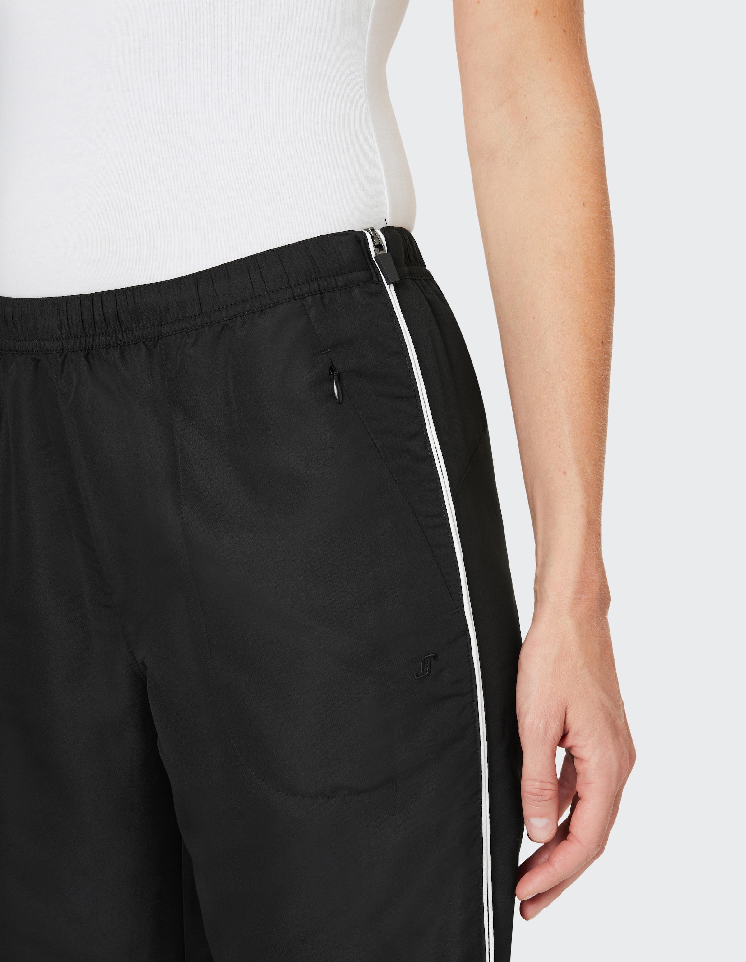 Joy Sportswear Sporthose »WEBHOSE MERRIT«  sportlicher Seitenstreifen, als Überhose beim Warm-Up, aus Polyester