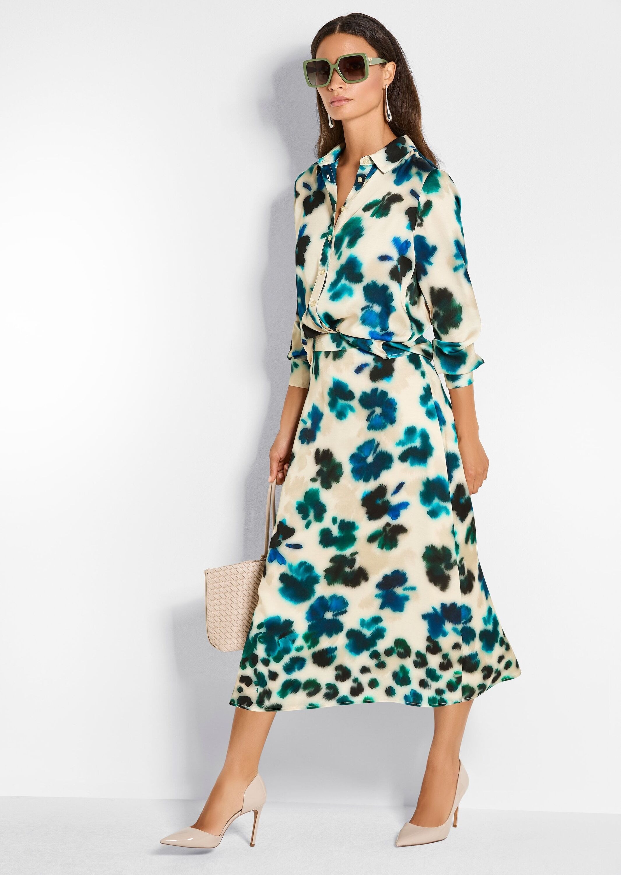 MADELEINE Midirock »Midirock Druckrock mit Aquarell-Blumenmuster« Satin-Druckrock