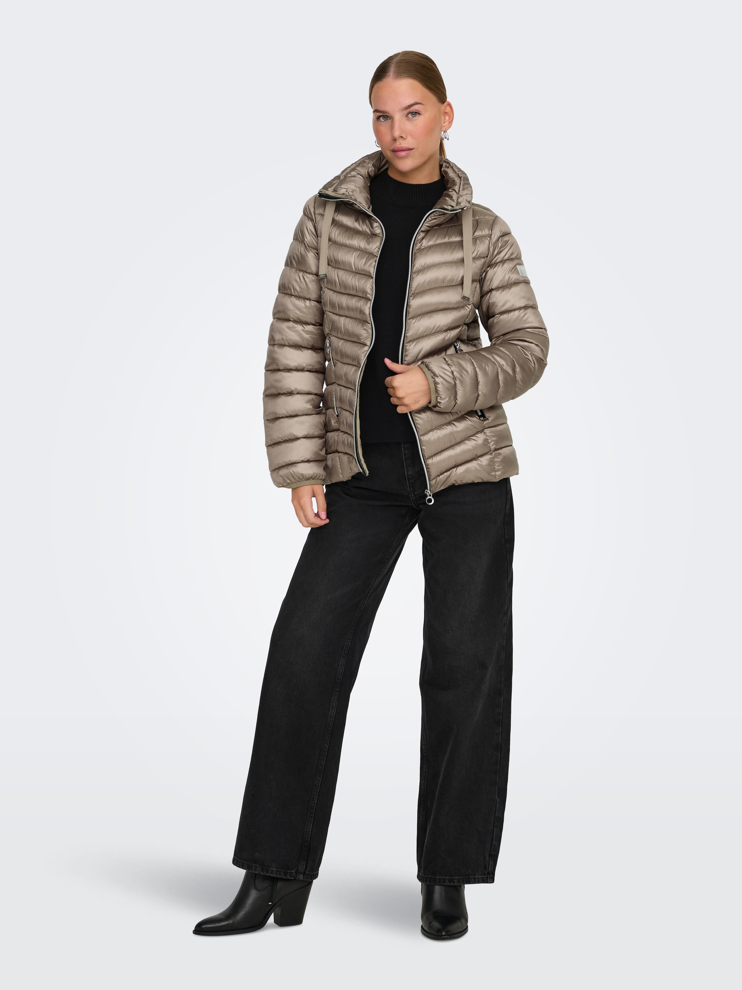 ONLY Steppjacke »ONLVEGA QUILTED LIFE JACKET CC OTW«