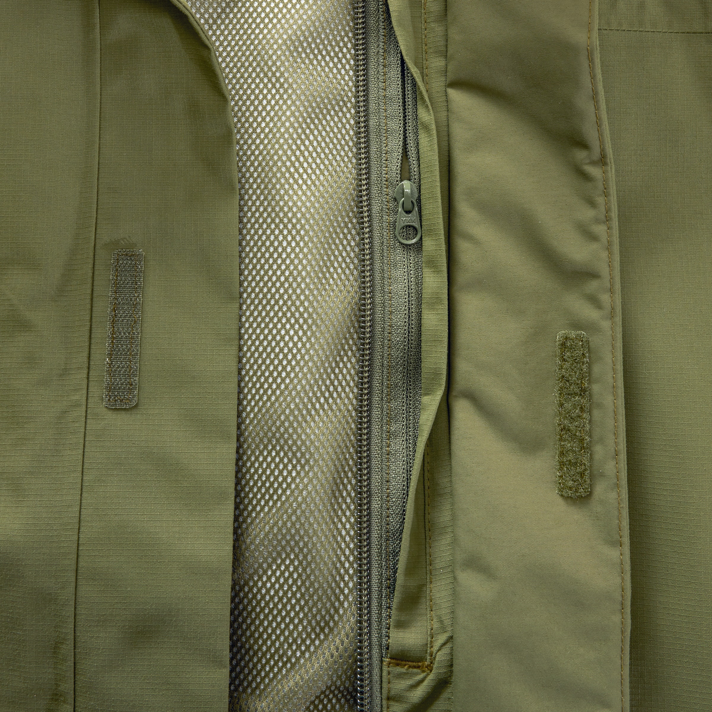 Berghaus Funktionsjacke »M DELUGE PRO 3.0 JKT« sportlicher Stil, wasserdicht, atmungsaktiv, mit Sturmklappe