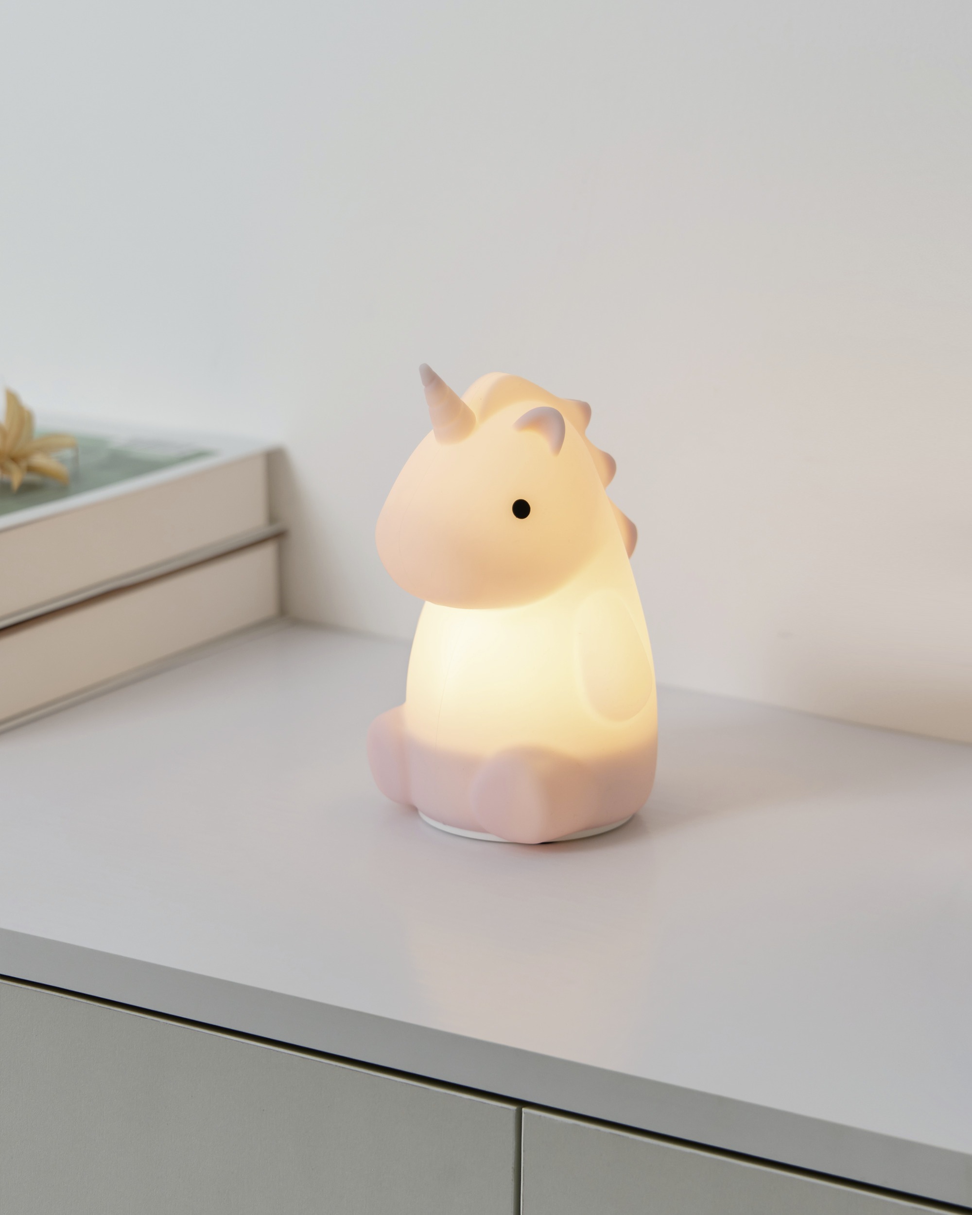 EGLO Tischleuchte »CASTELLINO Tischlampe - Kunststoff - LED - 5W - IP20« LED-Modul 1 Stk. RGB | Warmweiß LED Nachtlicht, Akku Tischlampe, Kinderzimmer, L10 x B10,5 x H15,5 cm