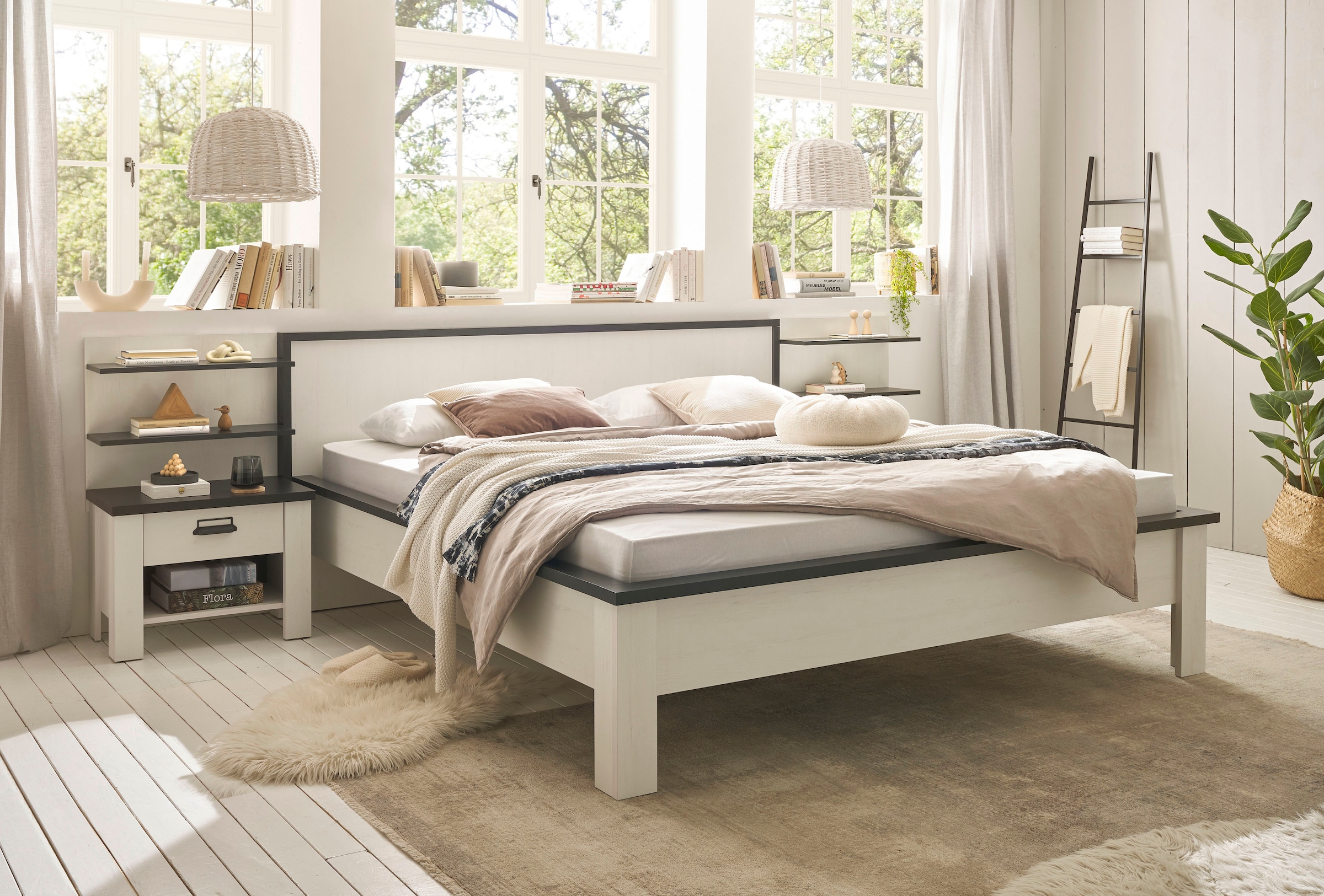 Home affaire Bettanlage »SHERWOOD« 5 Stk. tlg. Liegefläche 180/200cm, 2 Nachttische und 2 Wandpaneele