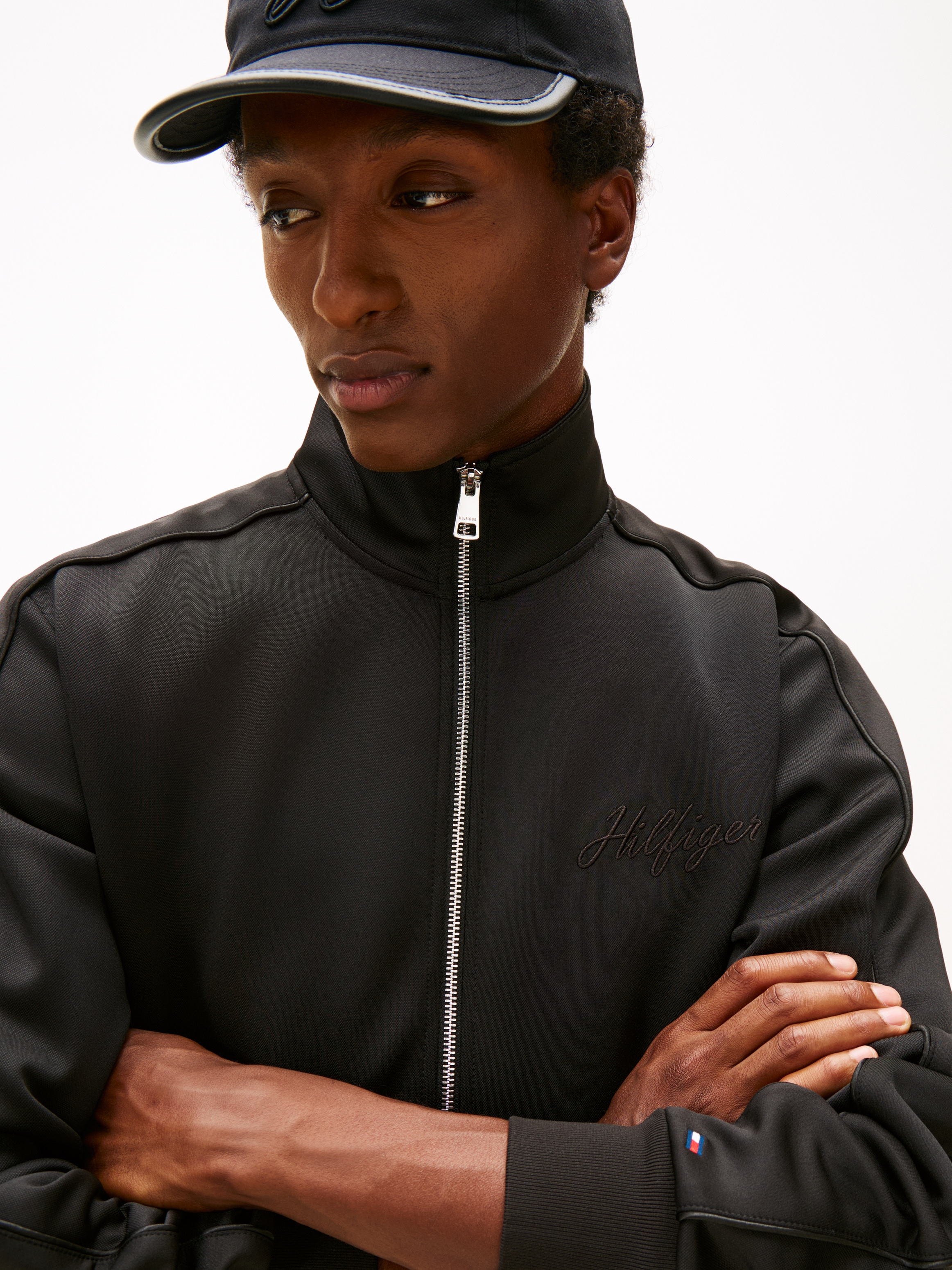 Tommy Hilfiger Sweatjacke »MODERN ATH TRACK JACKET«
