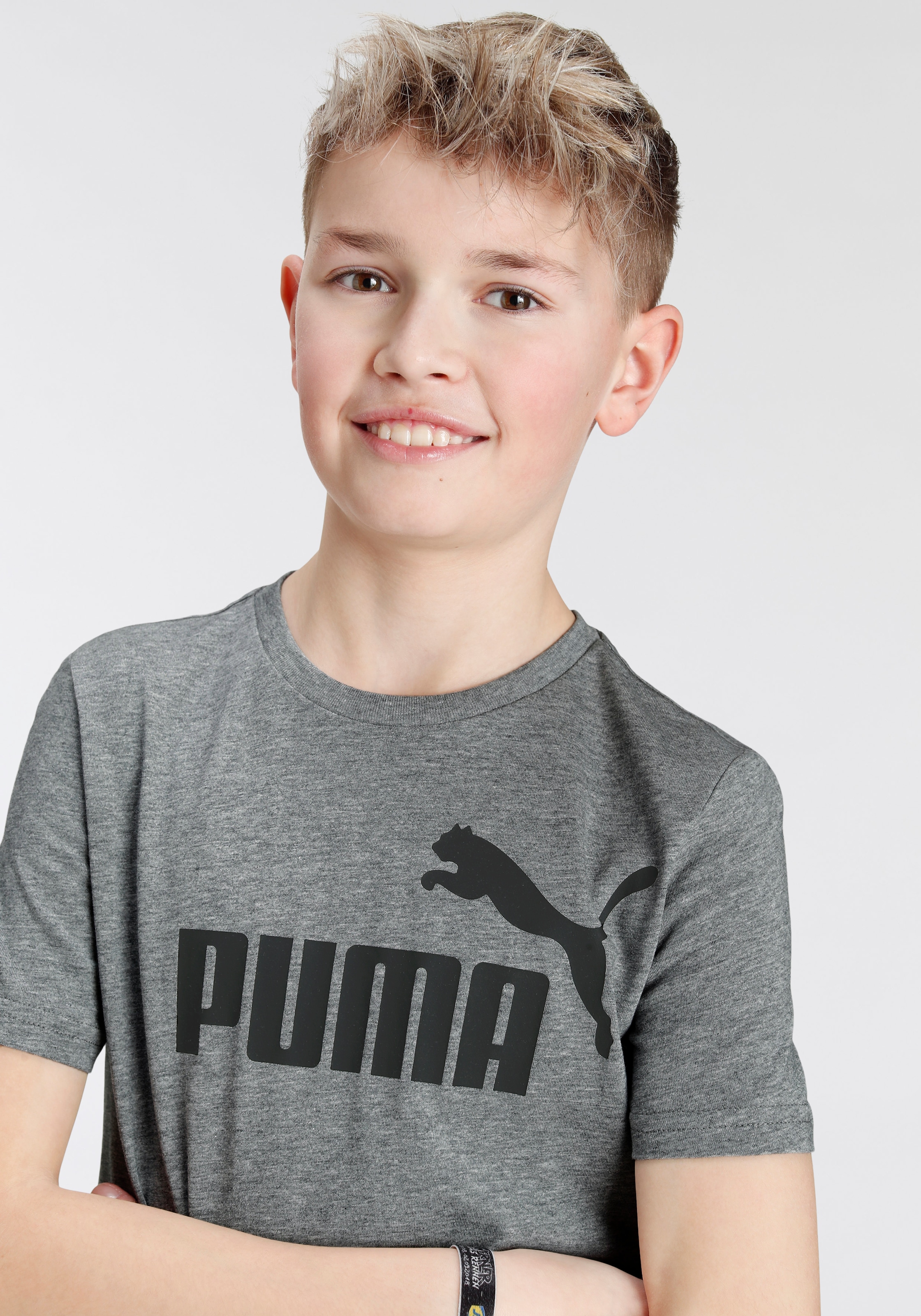 PUMA T-Shirt »ESS LOGO TEE B«