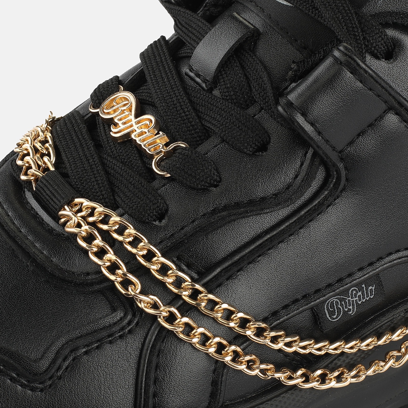Buffalo Plateausneaker »Bliss Chain«  Halbschuh, Schnürschuh, Chunky Sneaker mit Zierkette