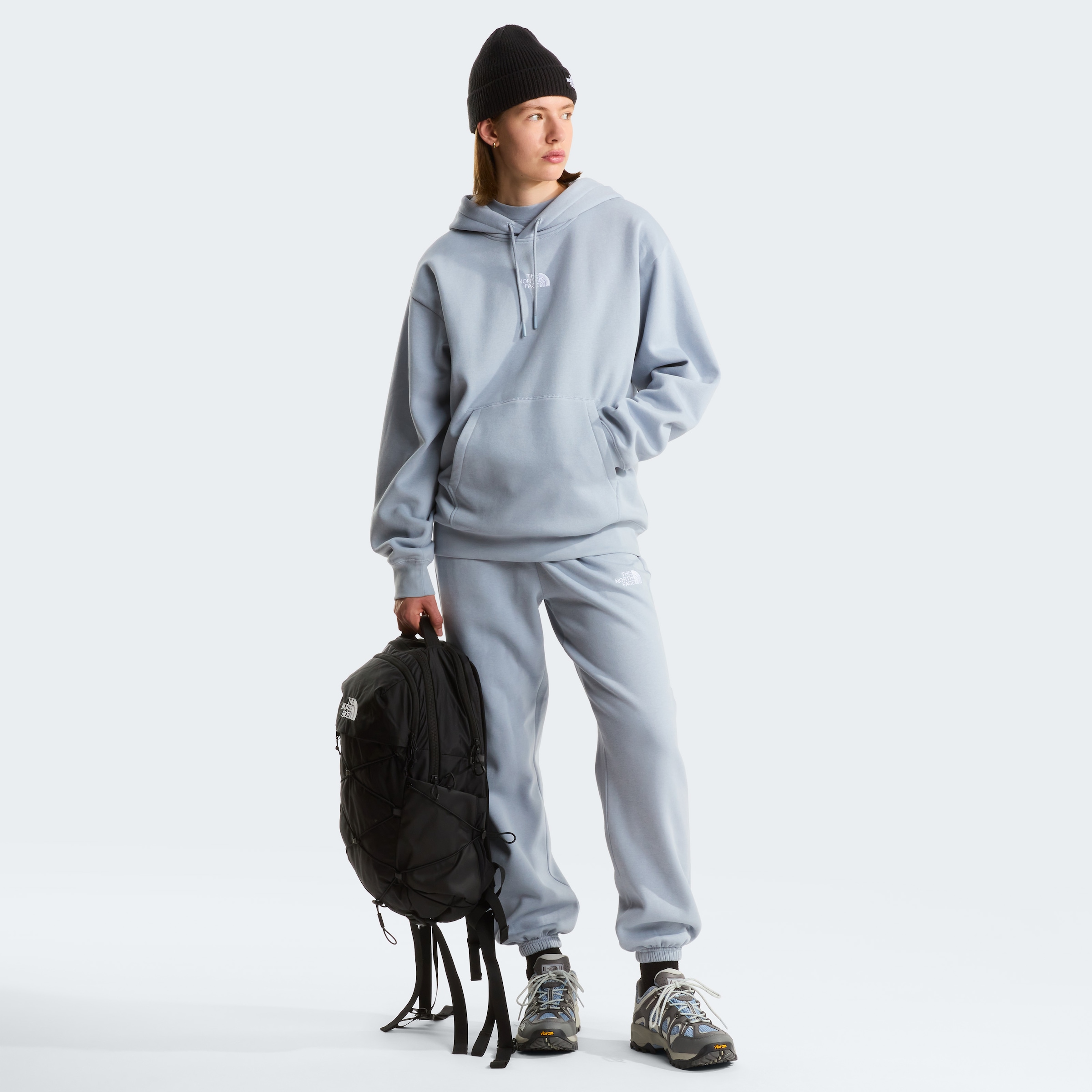 The North Face Kapuzensweatshirt »W ESSENTIAL OVERSIZE HOODIE«, sportlicher Stil, wärmend, mit Kapuze, aus Baumwolle und Polyester
