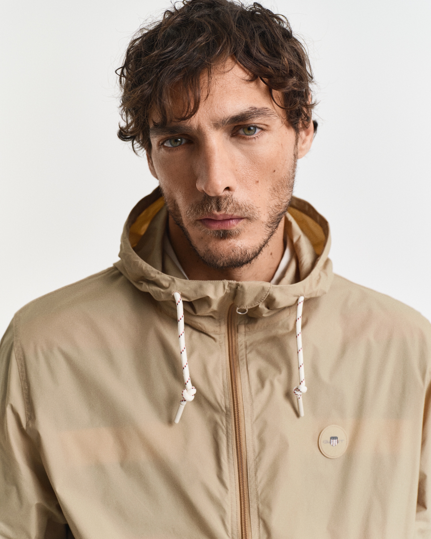 Gant Blouson »LIGHTWEIGHT PACKABLE WINDBREAKER«, mit Kapuze