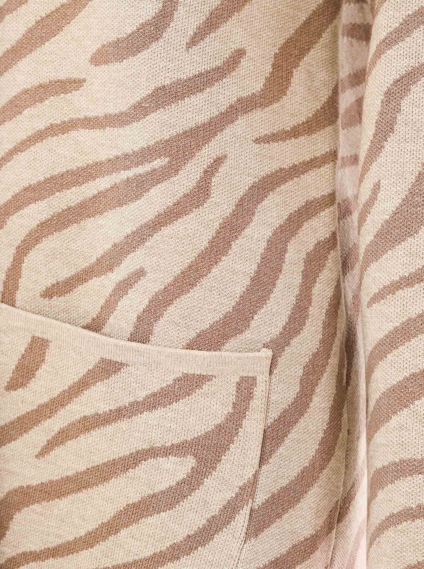 Zwillingsherz Strickjacke »"Zebra"«, Animal-Muster, Kapuze, Langarm, Kontrast-Details
