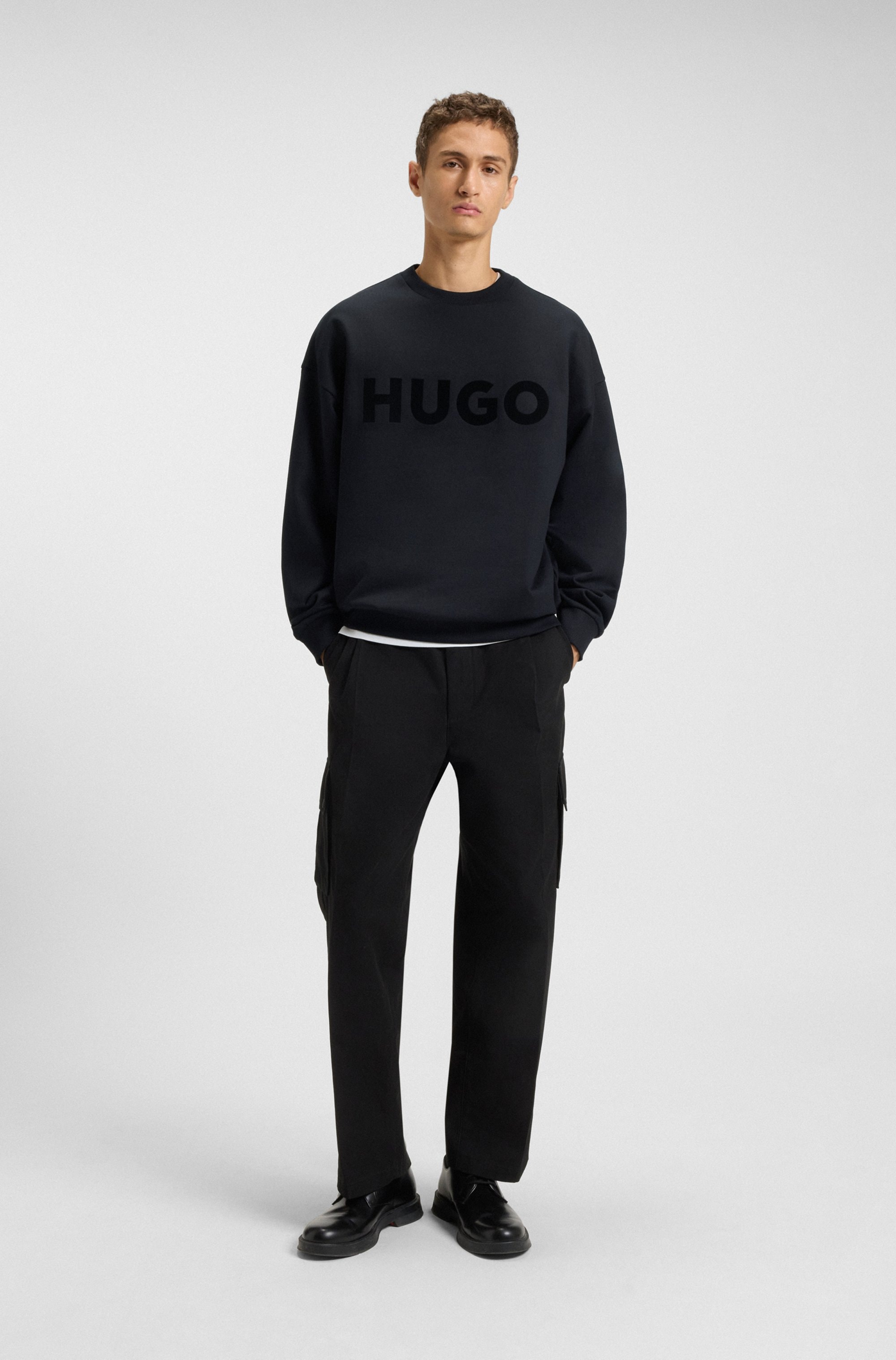 HUGO Sweatshirt »Dinex«, Rundhalsausschnitt, Oversize Fit, Logo-Druck
