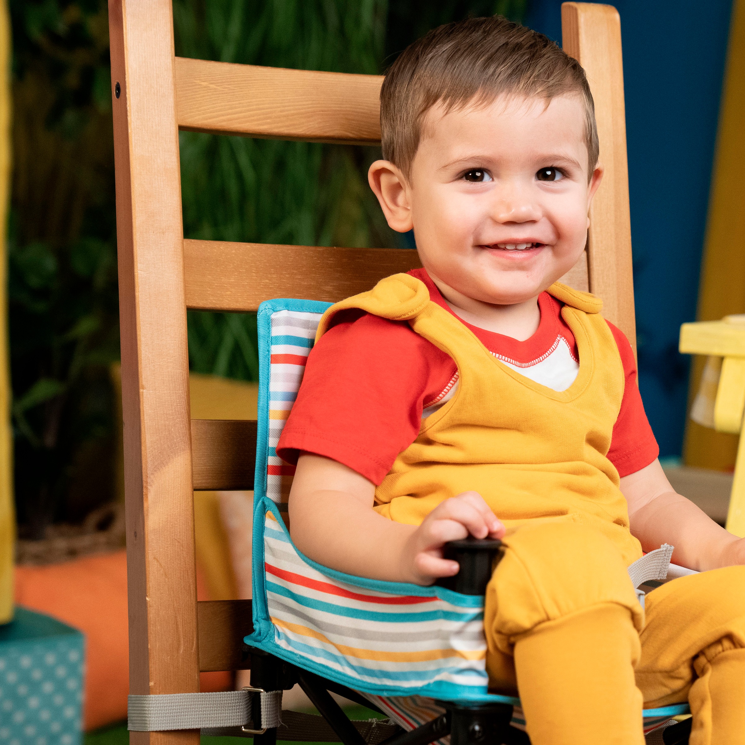 Bright Starts Tischsitz »MICKEY MOUSE Pop ‘N Sit™ Portable Booster Seat«