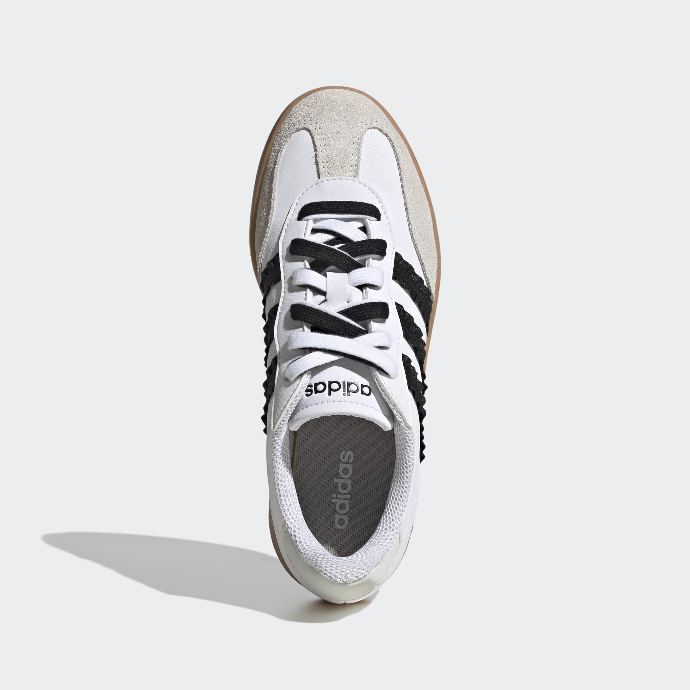 adidas Sportswear Sneaker »BARREDA«  inspiriert vom Design des adidas handball spezial