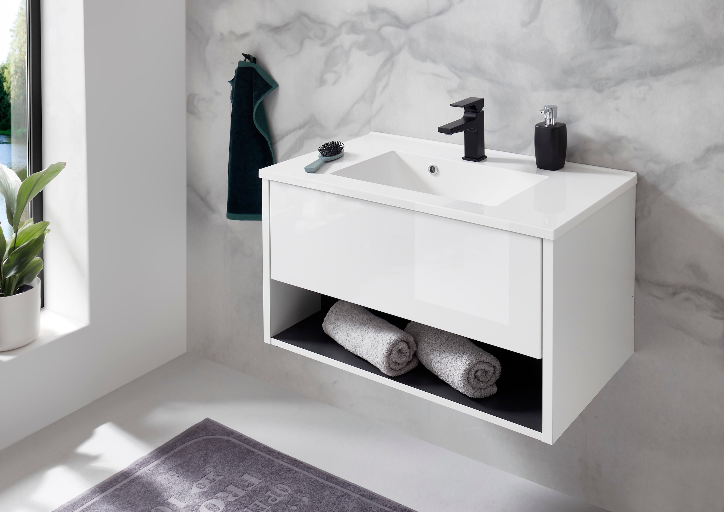 PLACES OF STYLE Badmöbel-Set »Studio Line, Bad im modernen Design, 2-teiliges Badezimmer« 2 Stk. tlg.