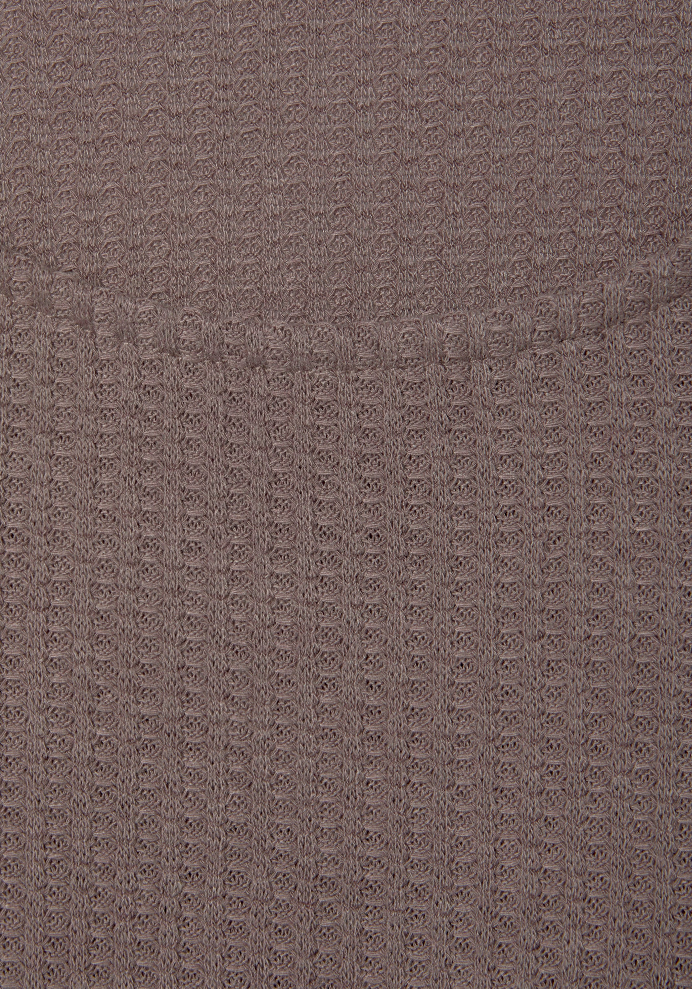 LASCANA Langarmshirt »in modischer Piqué-Optik«, aus pflegeleichter Qualität mit Viskose